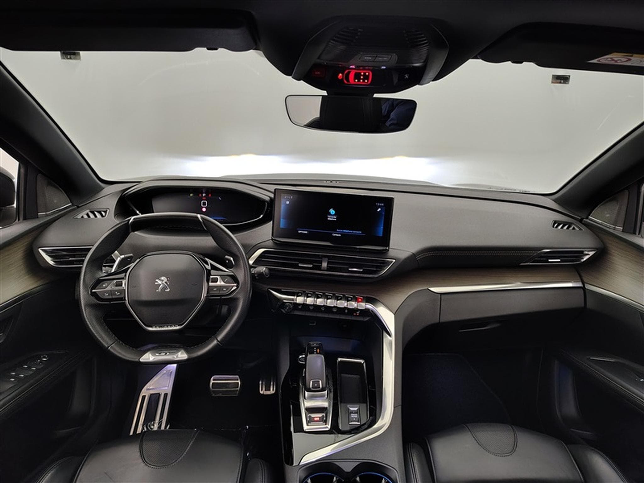 Peugeot 5008 1.5 BlueHDi GT NAVI / CUIR / TOIT PANO (2021) - Photo 8