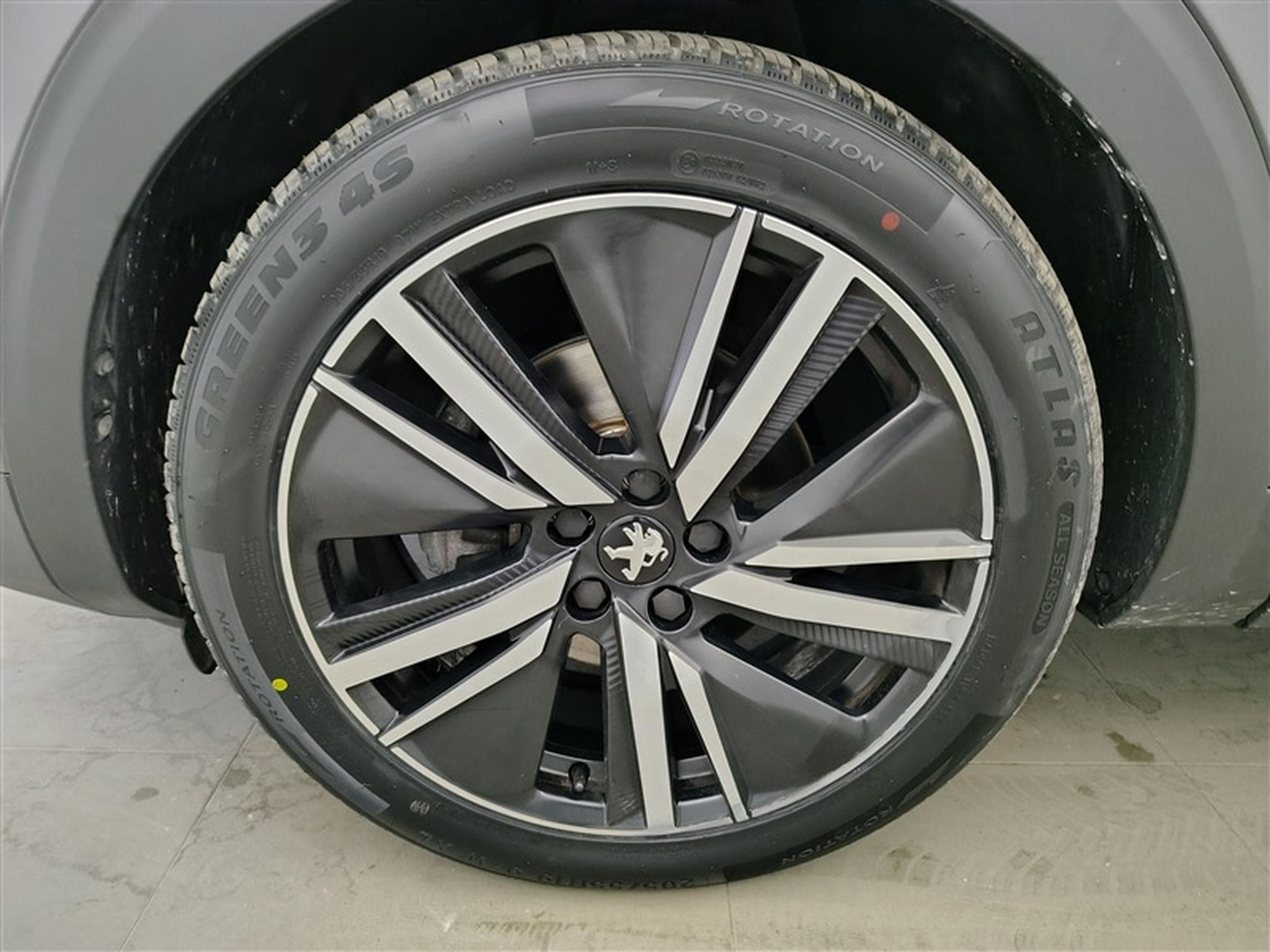 Peugeot 5008 1.5 BlueHDi GT NAVI / CUIR / TOIT PANO (2021) - Photo 6