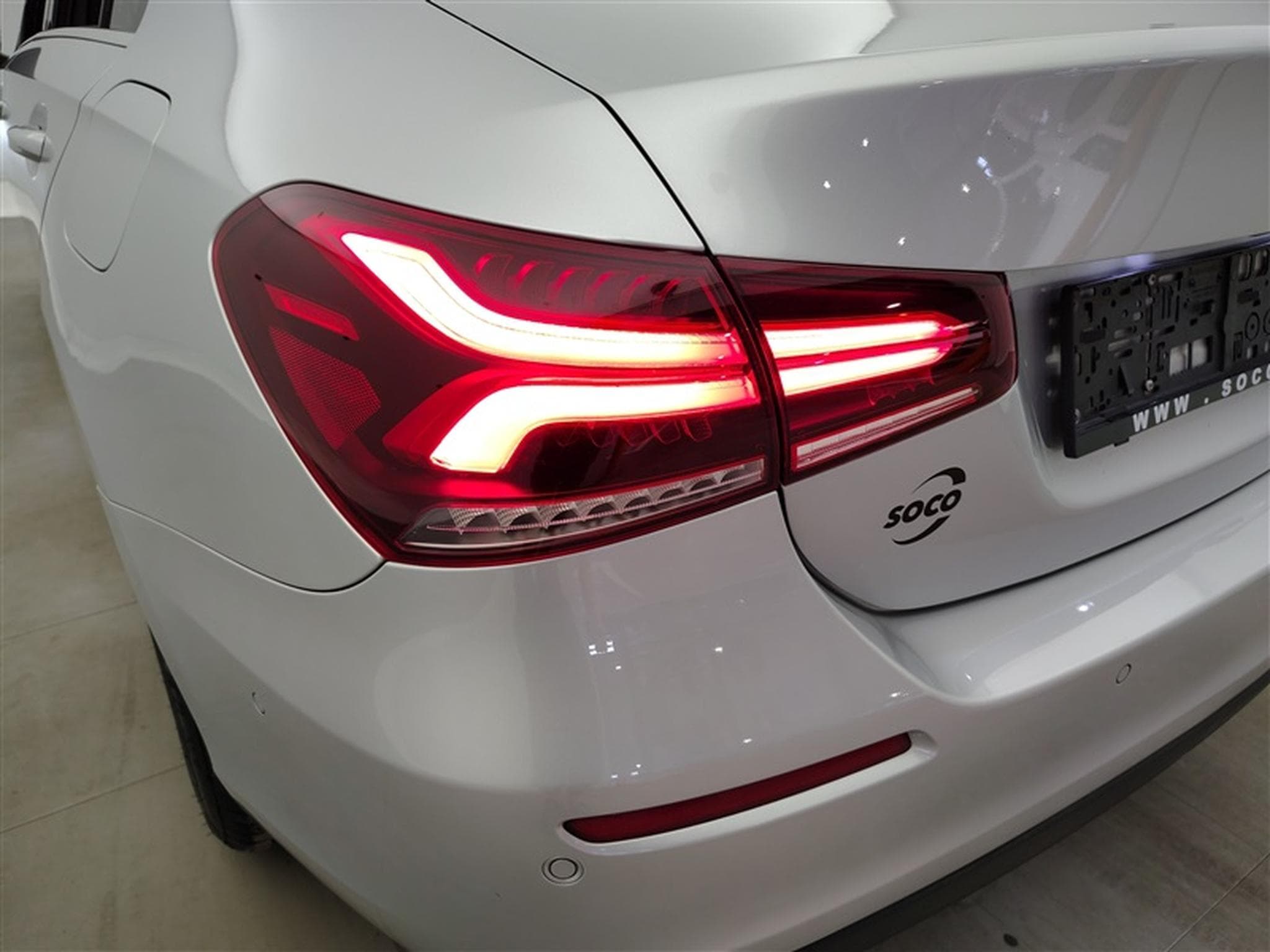 Mercedes 180 A 180 d Business NAVI / FULL LED (2021) - Photo 16