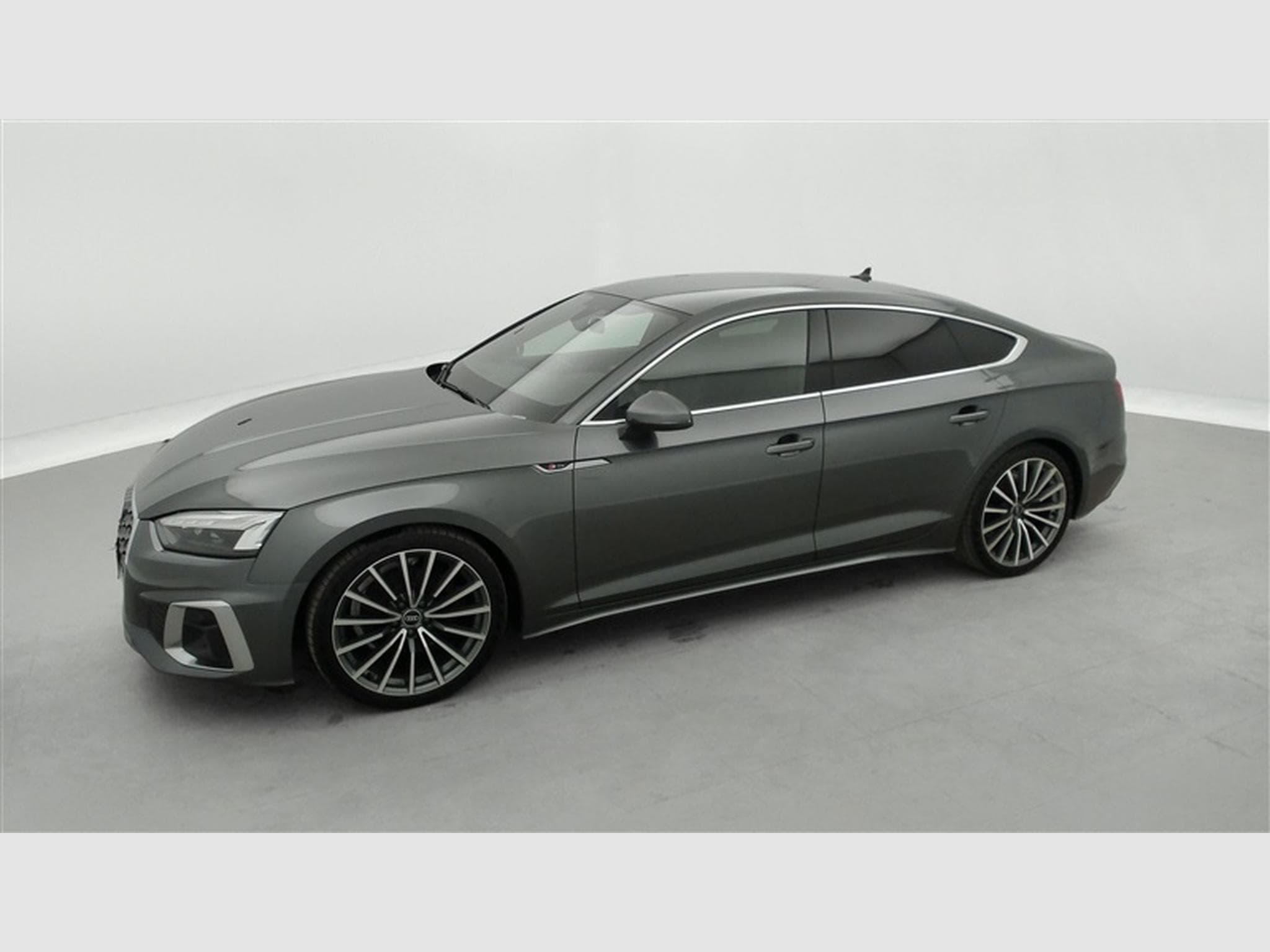 Audi A5 Sportback 35 TFSI S-Tronic S-Line NAVI / FULL LED / CAMERA (2022) - Photo 23