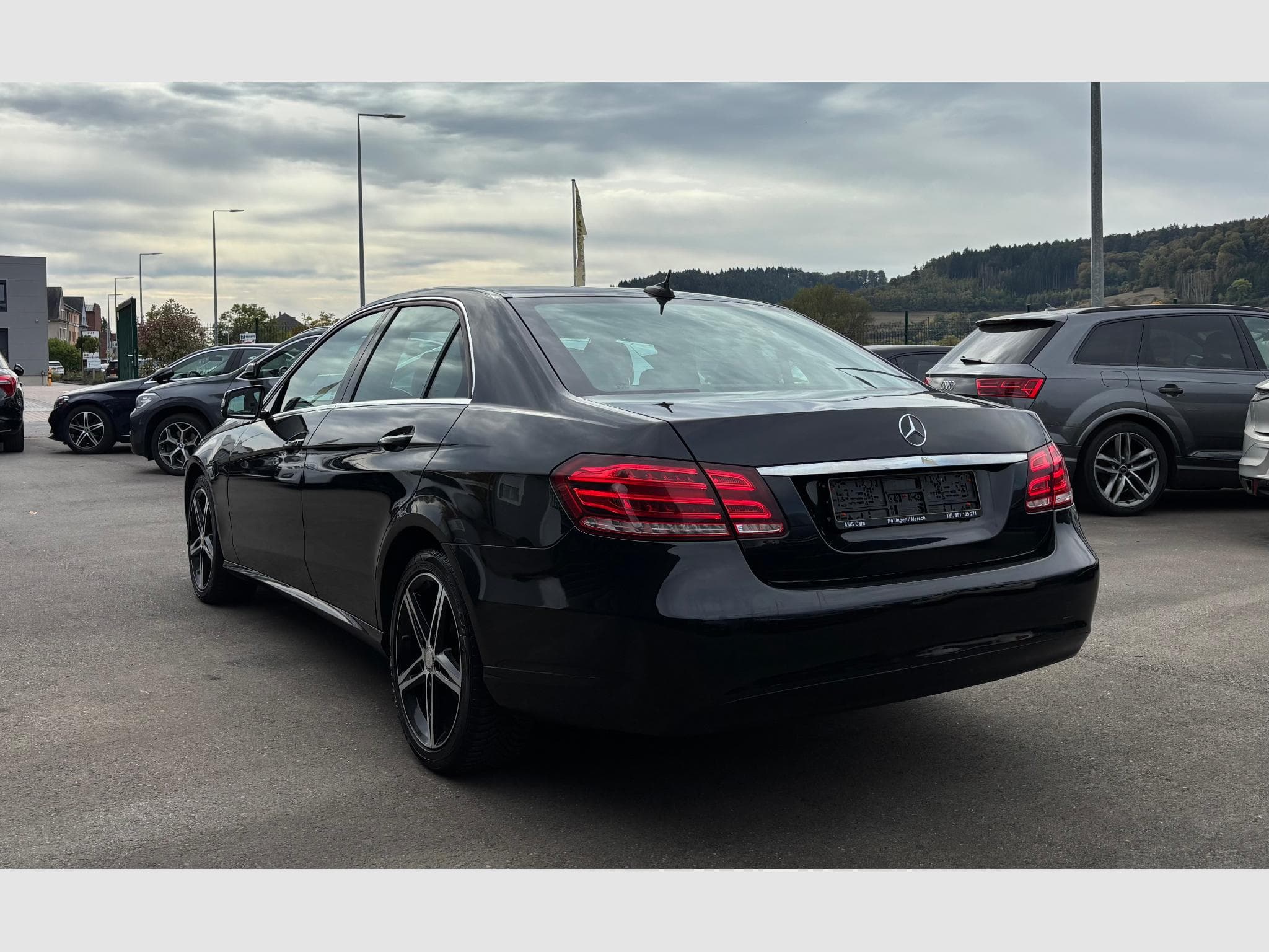 Mercedes E 200 E 200 CDI LIMO FACELIFT 7G-TRONIC (2013) - Photo 2