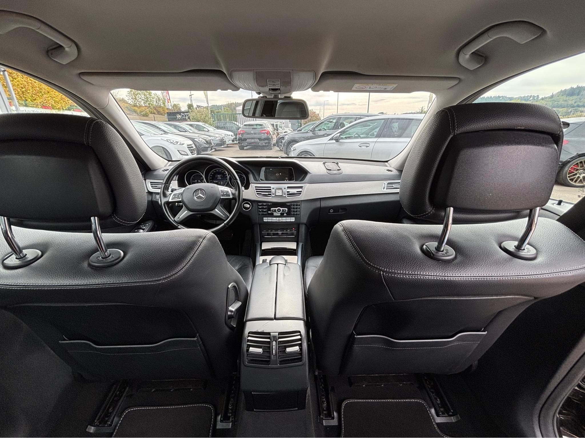 Mercedes E 200 E 200 CDI LIMO FACELIFT 7G-TRONIC (2013) - Photo 7