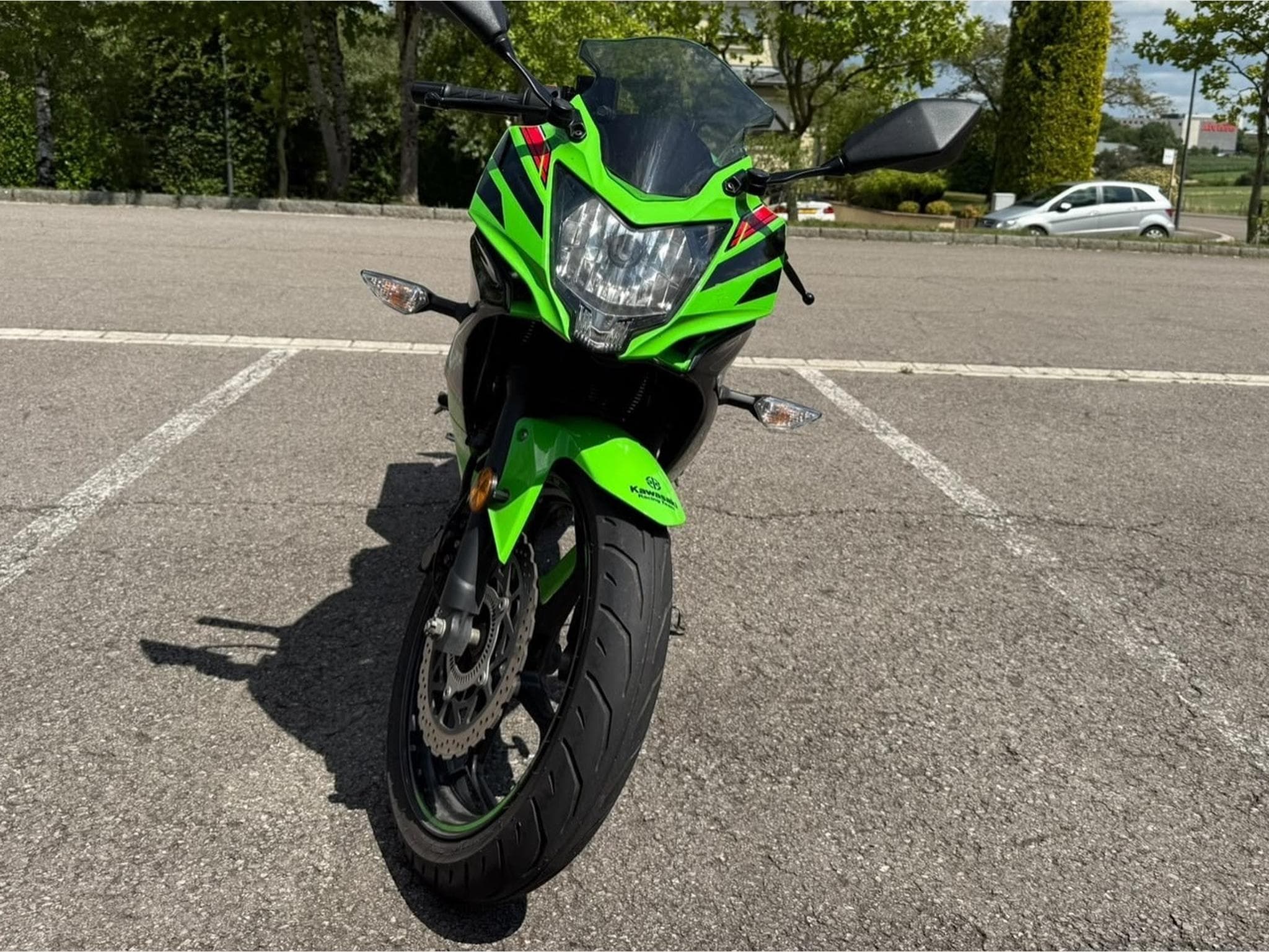Kawasaki Ninja (2023) - Photo 2