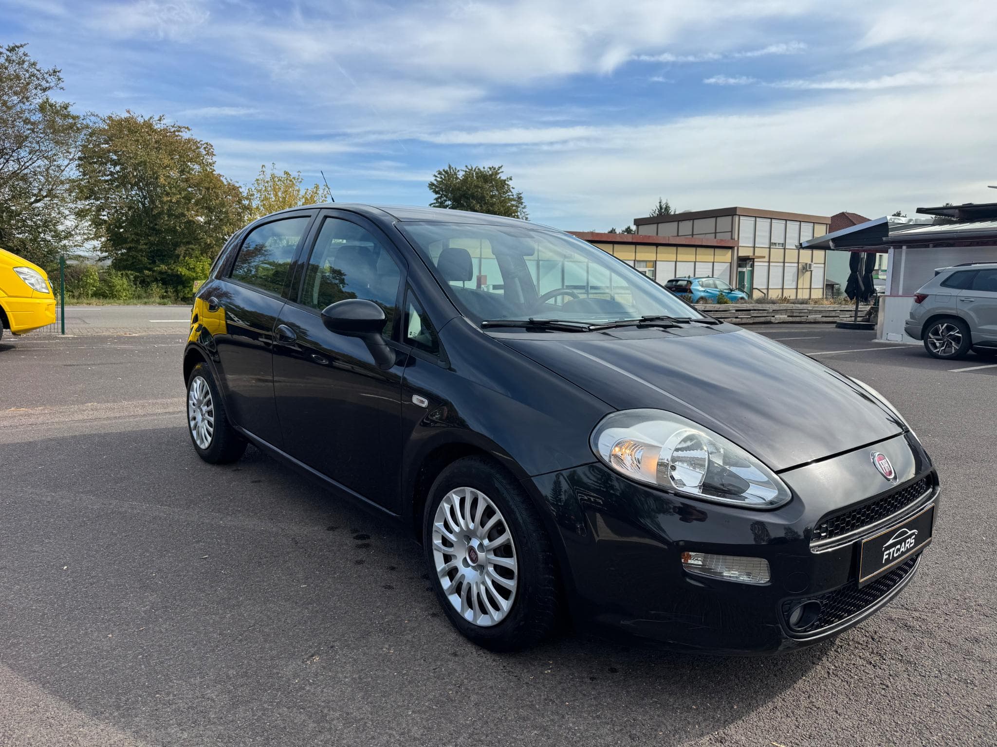 Fiat Punto 1.2 69ch (2013) - Photo 2