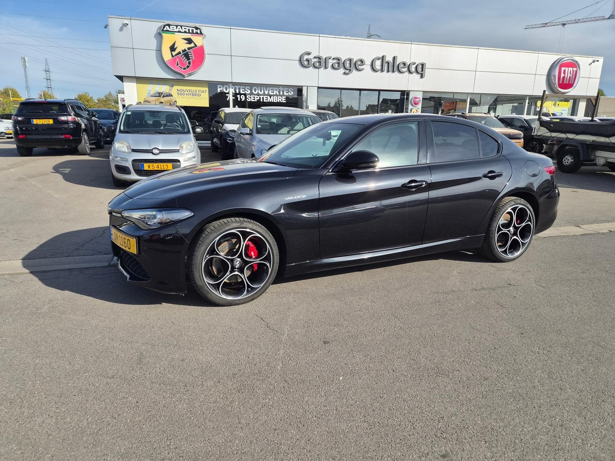 Alfa-Romeo Giulia VELOCE 2.0 TURBO 16 V  280 CV (2023) - Photo 1