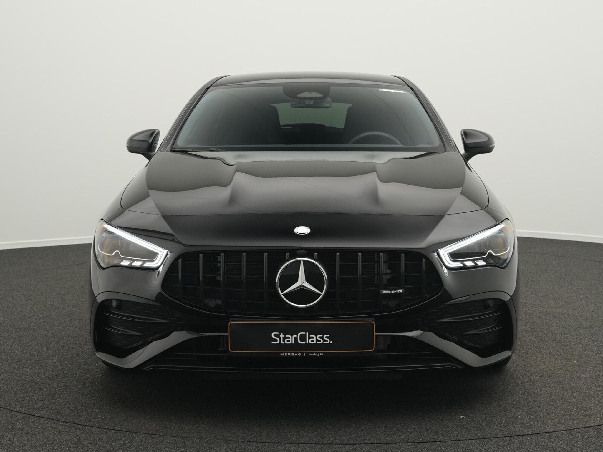 Mercedes CLA 35 AMG 4MATIC MBUX+Night (2025) - Photo 2