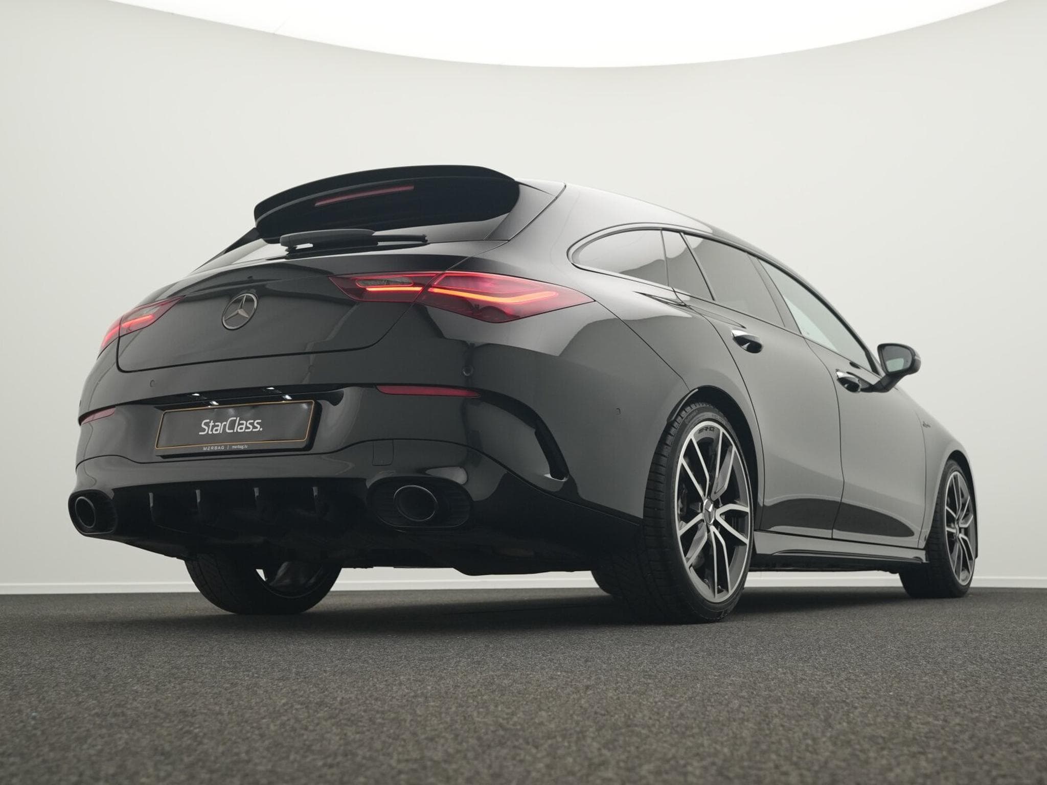 Mercedes CLA 35 AMG 4MATIC MBUX+Night (2025) - Photo 11