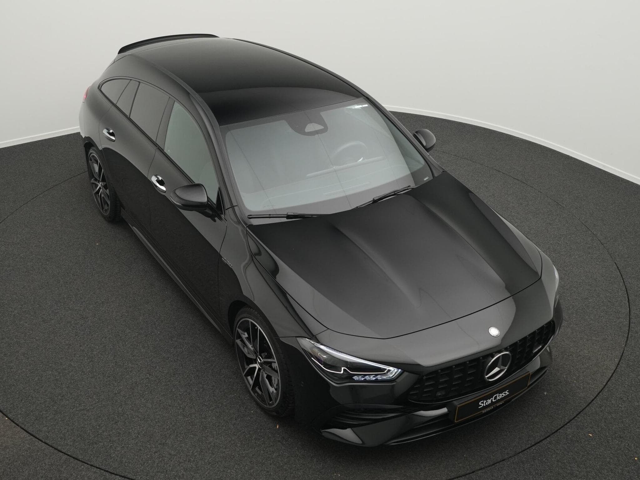 Mercedes CLA 35 AMG 4MATIC MBUX+Night (2025) - Photo 12