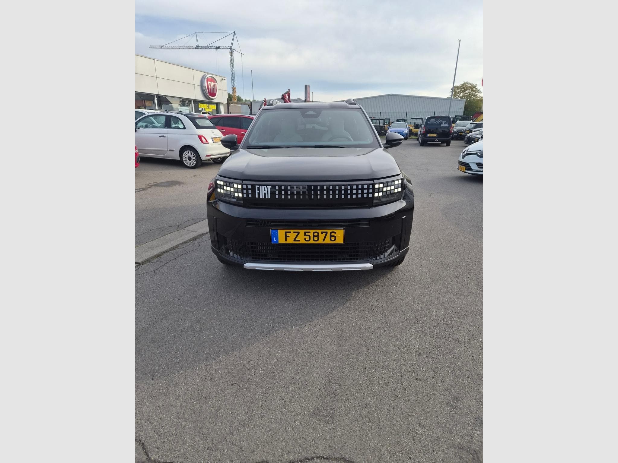 Fiat Grande Panda LA PRIMA 100 CV (2025) - Photo 2