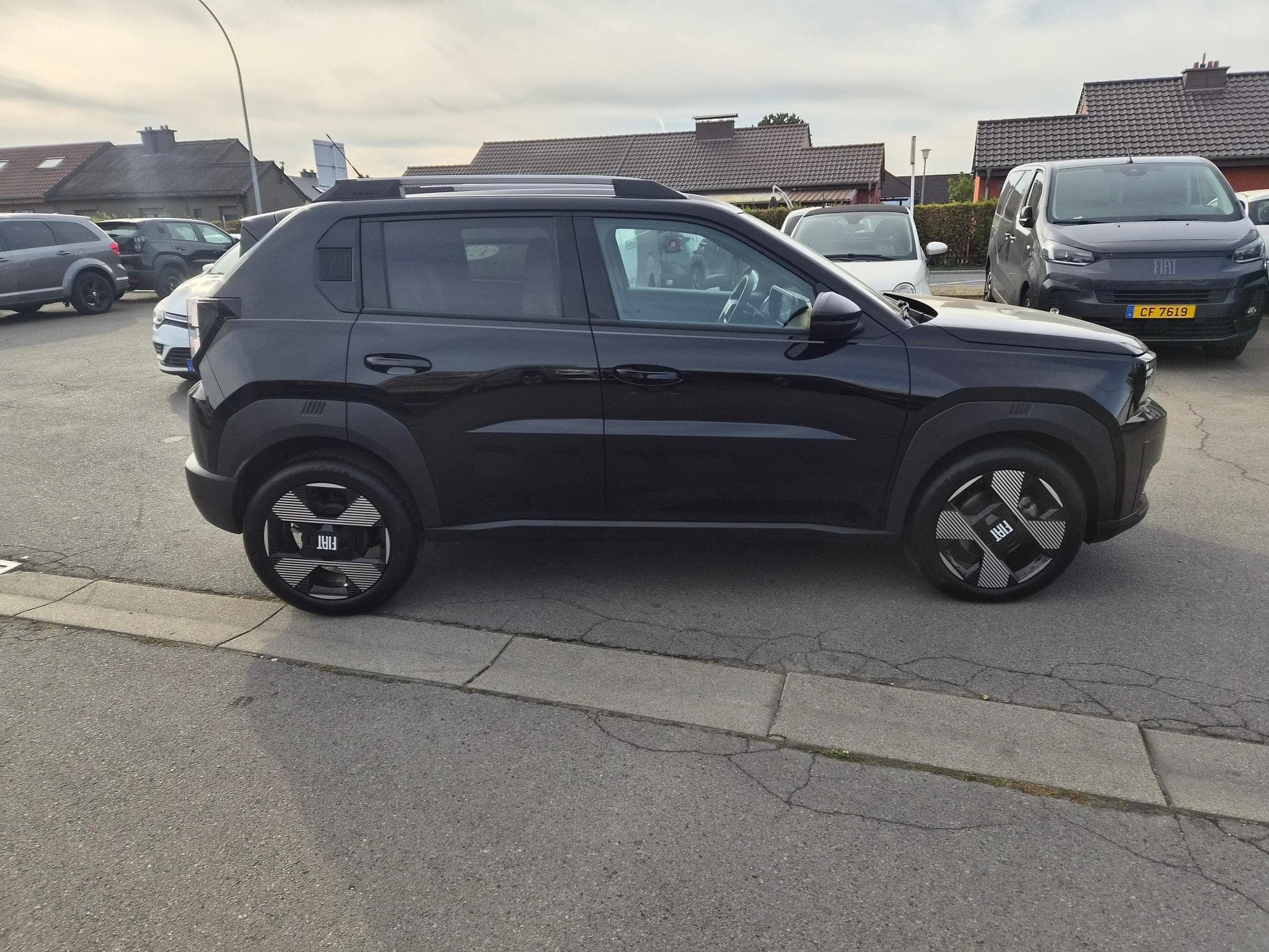 Fiat Grande Panda LA PRIMA 100 CV (2025) - Photo 3