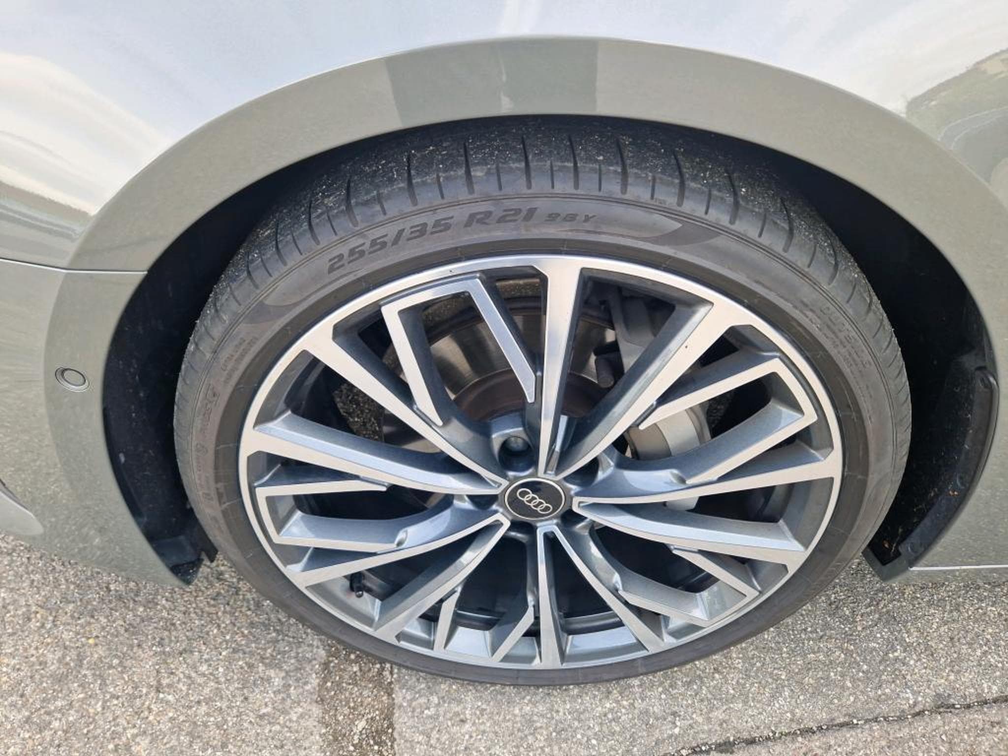 Audi A6 2.0 45 TFSi S-Tronic Quattro (2023) - Photo 7