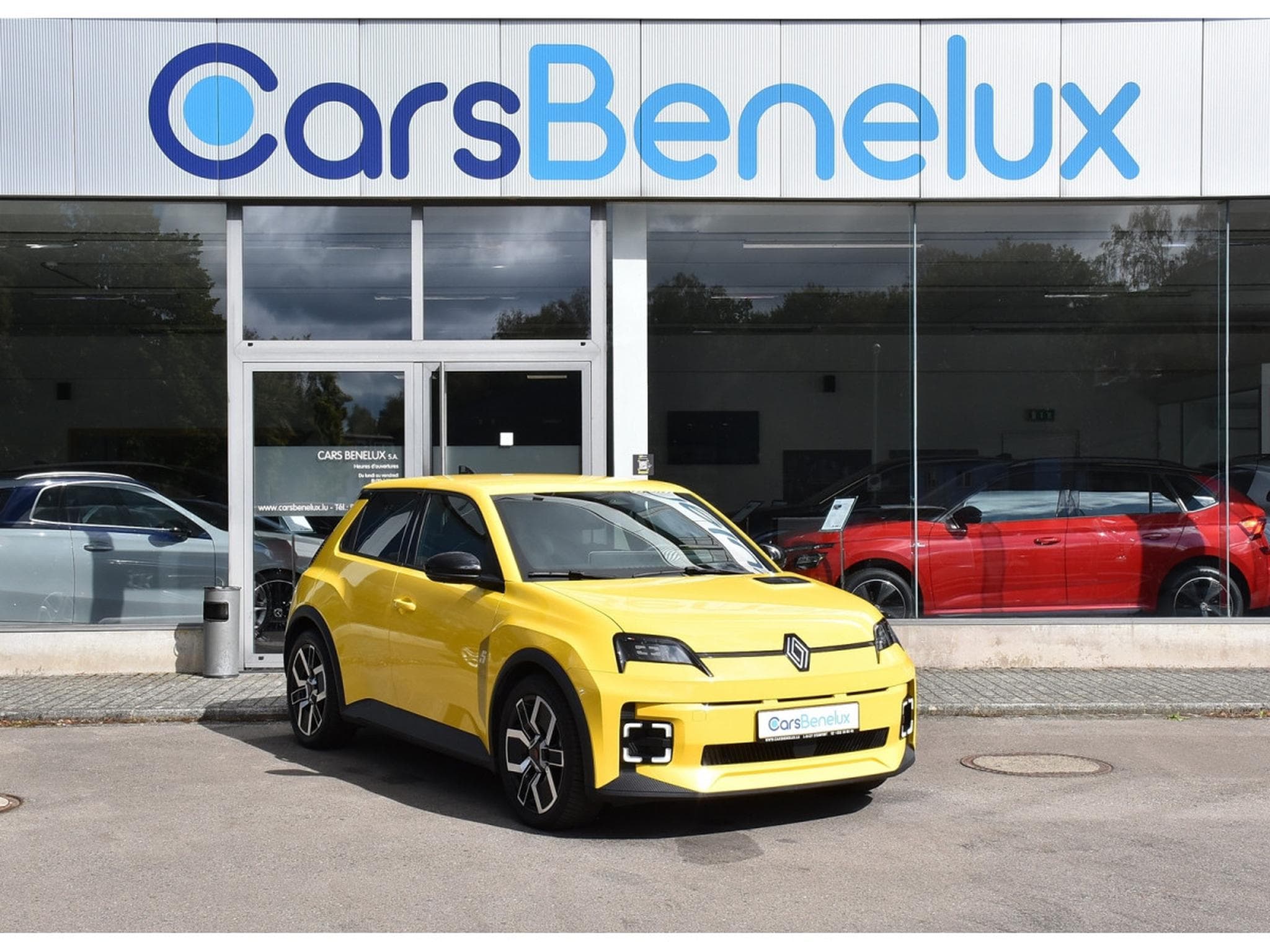 Renault R5 E-TECH 150cv Techno Comfort 52 kWh PACK HIVER 1° MAIN (2025) - Foto 1