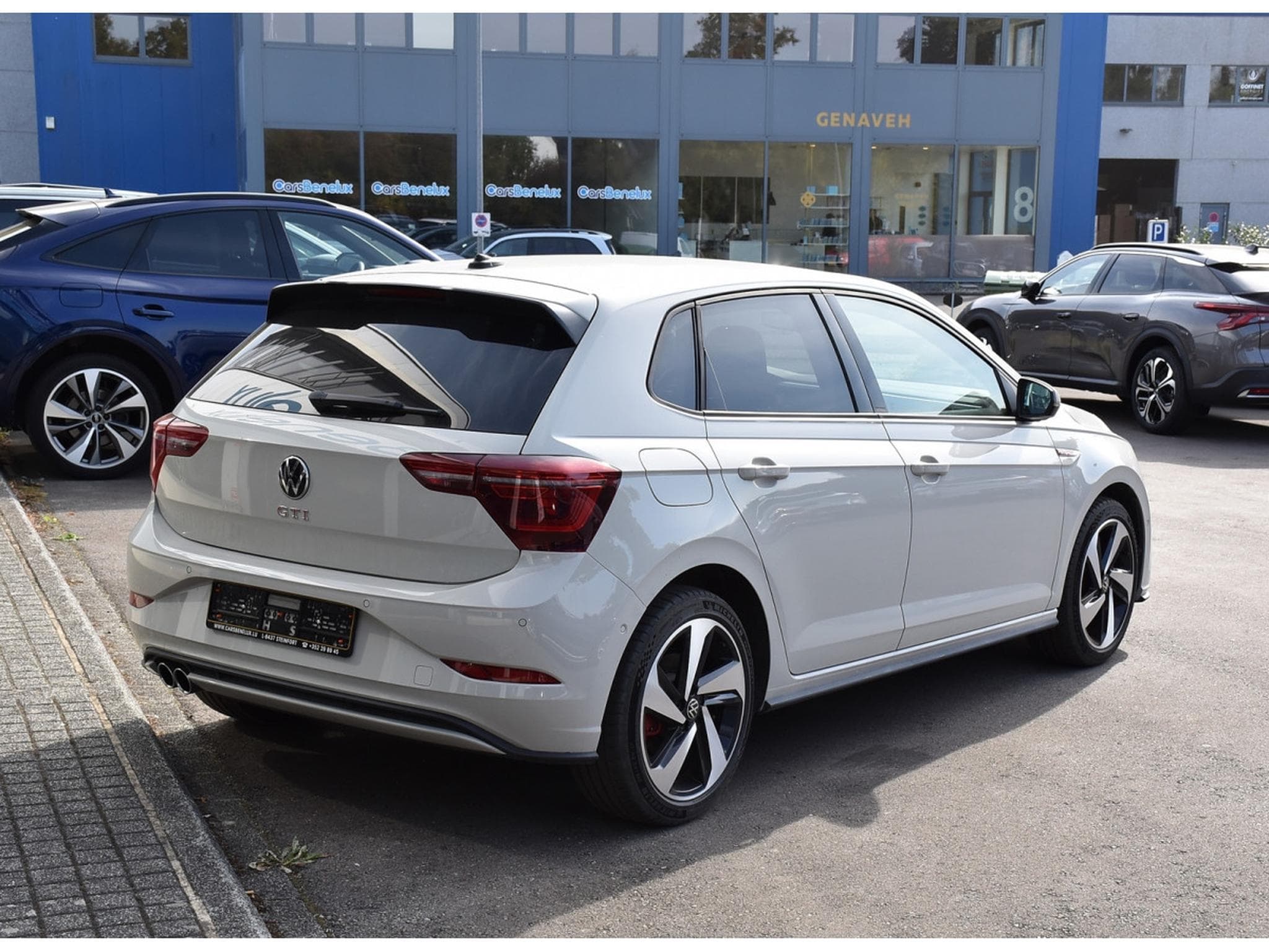 VW Polo 2.0 TSI DSG ACC TRAVEL PARK IQ.LIGHT 1° MAIN (2025) - Foto 4