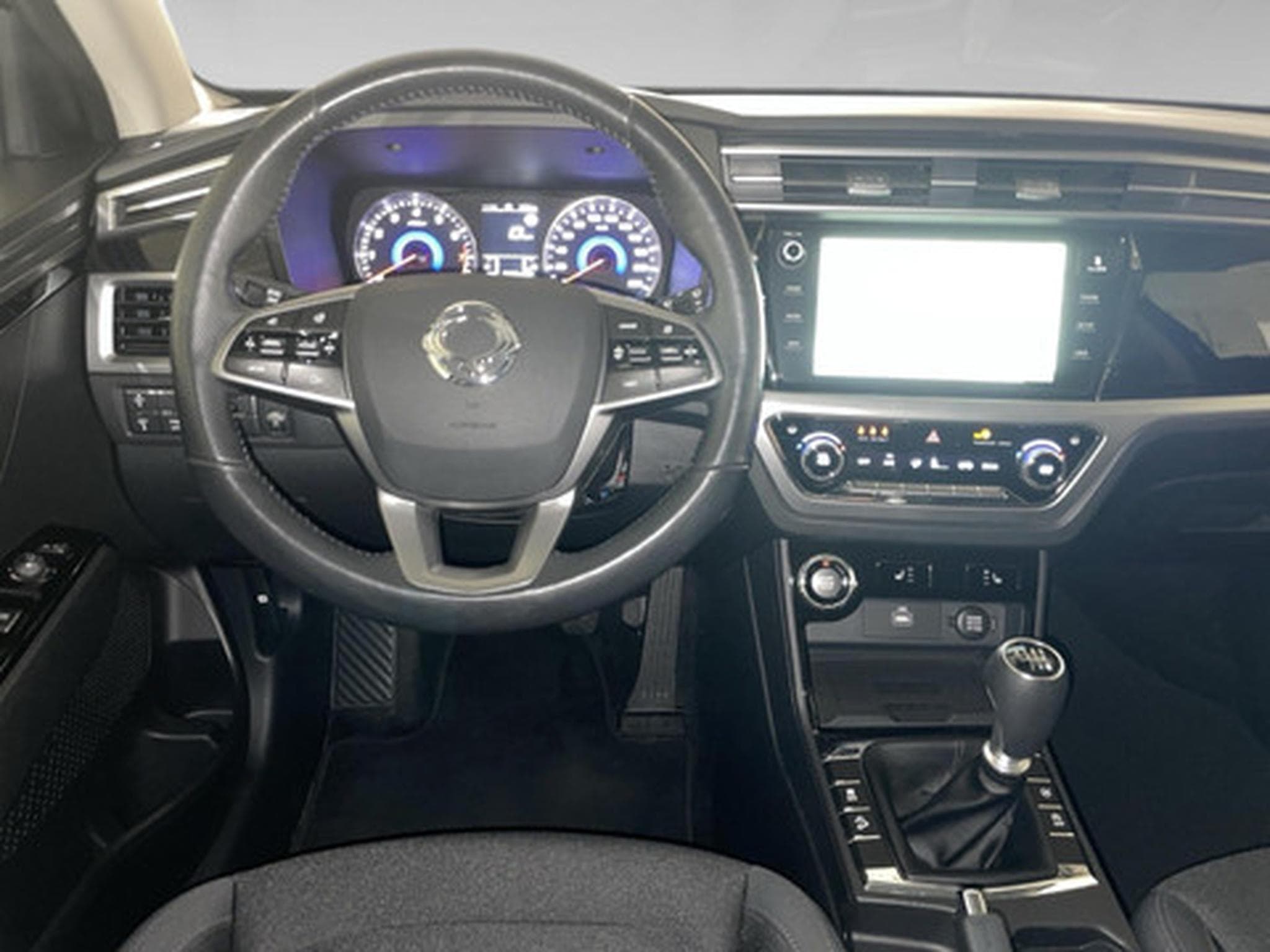 KGM Korando 1.5 T-GDI 120kW Platinum (2023) - Photo 6
