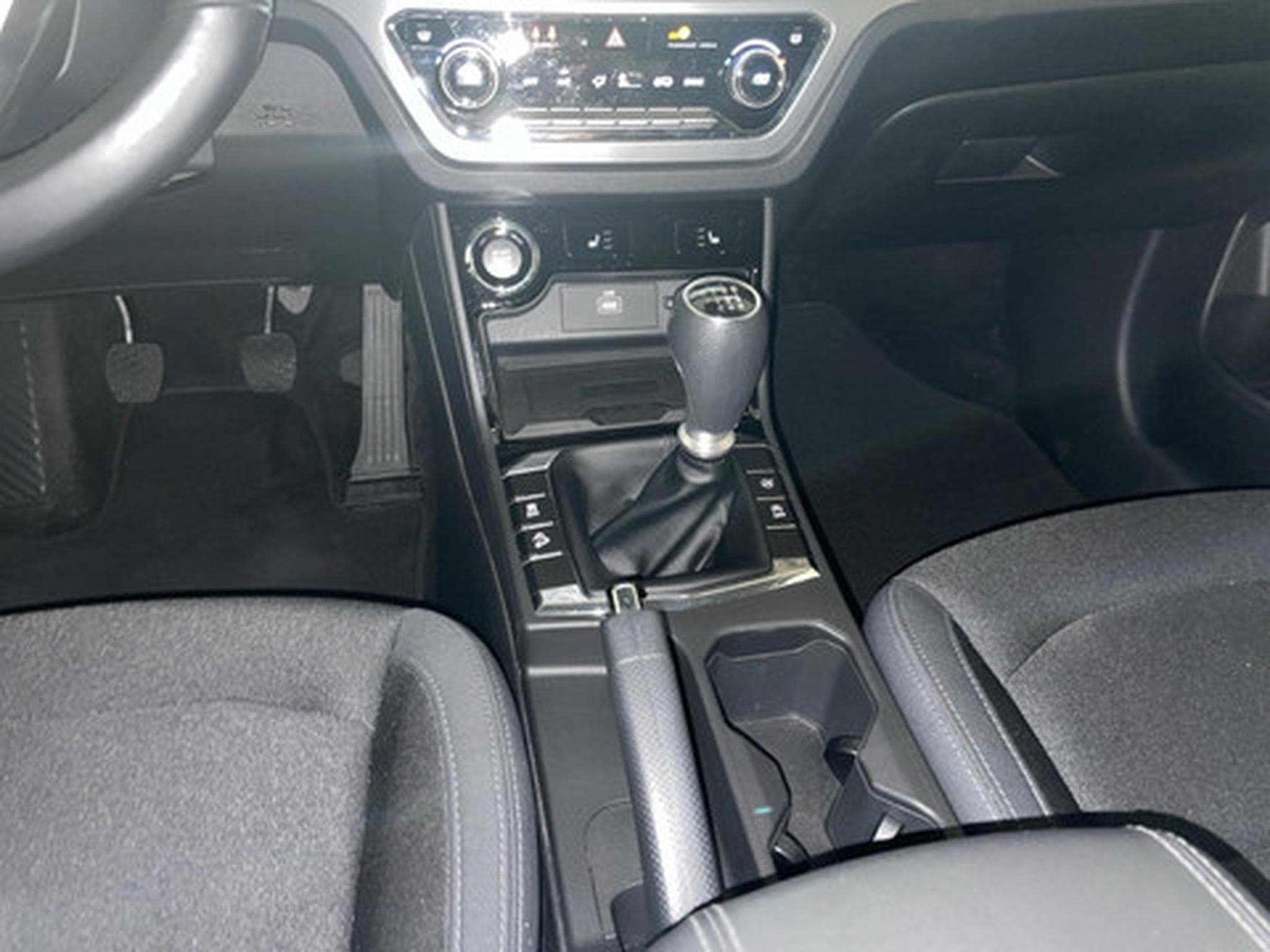 KGM Korando 1.5 T-GDI 120kW Platinum (2023) - Photo 10