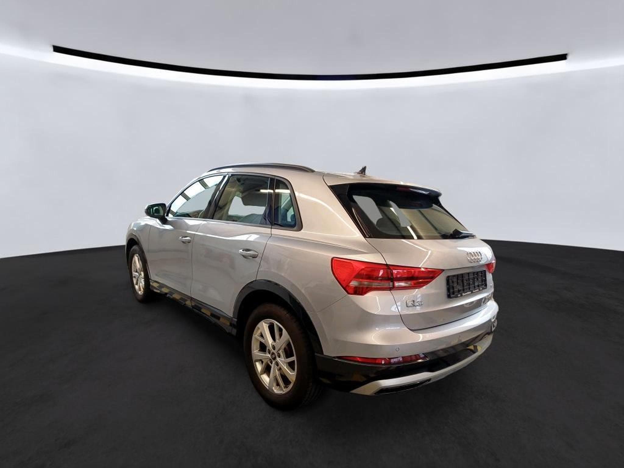 Audi Q3 Advanced 35 TFSi S-Tronic (2022) - Photo 3