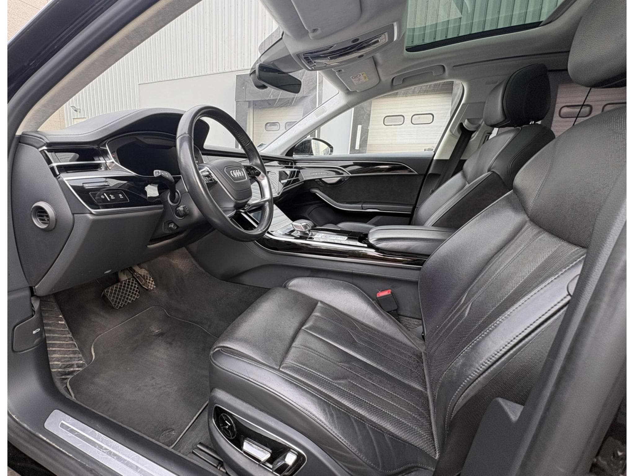 Audi A8 50 TDI - Quattro - B&O (2020) - Photo 9