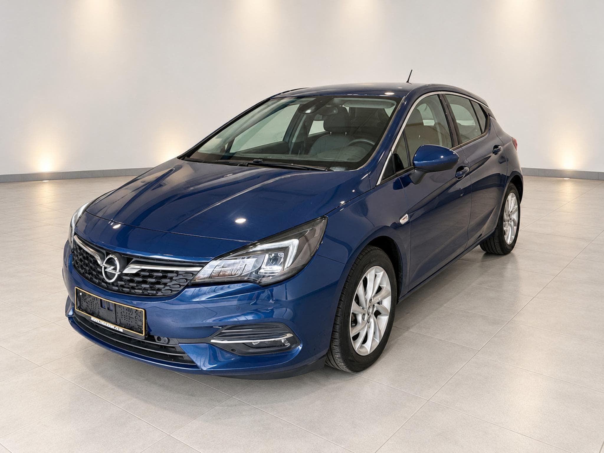Opel Astra 1.5d 122 Elegance Navi Led Cam (2020) - Photo 1