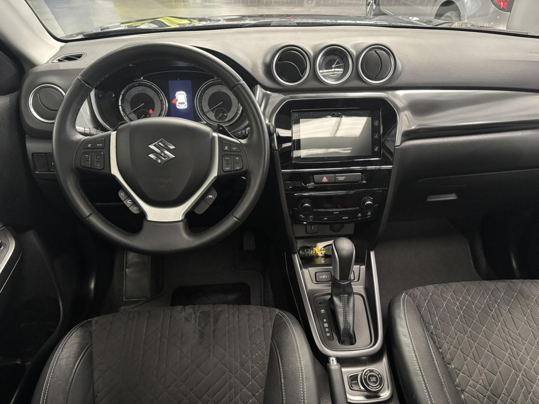 Suzuki Vitara 1.4 AllGrip GLX AT (2020) - Photo 11