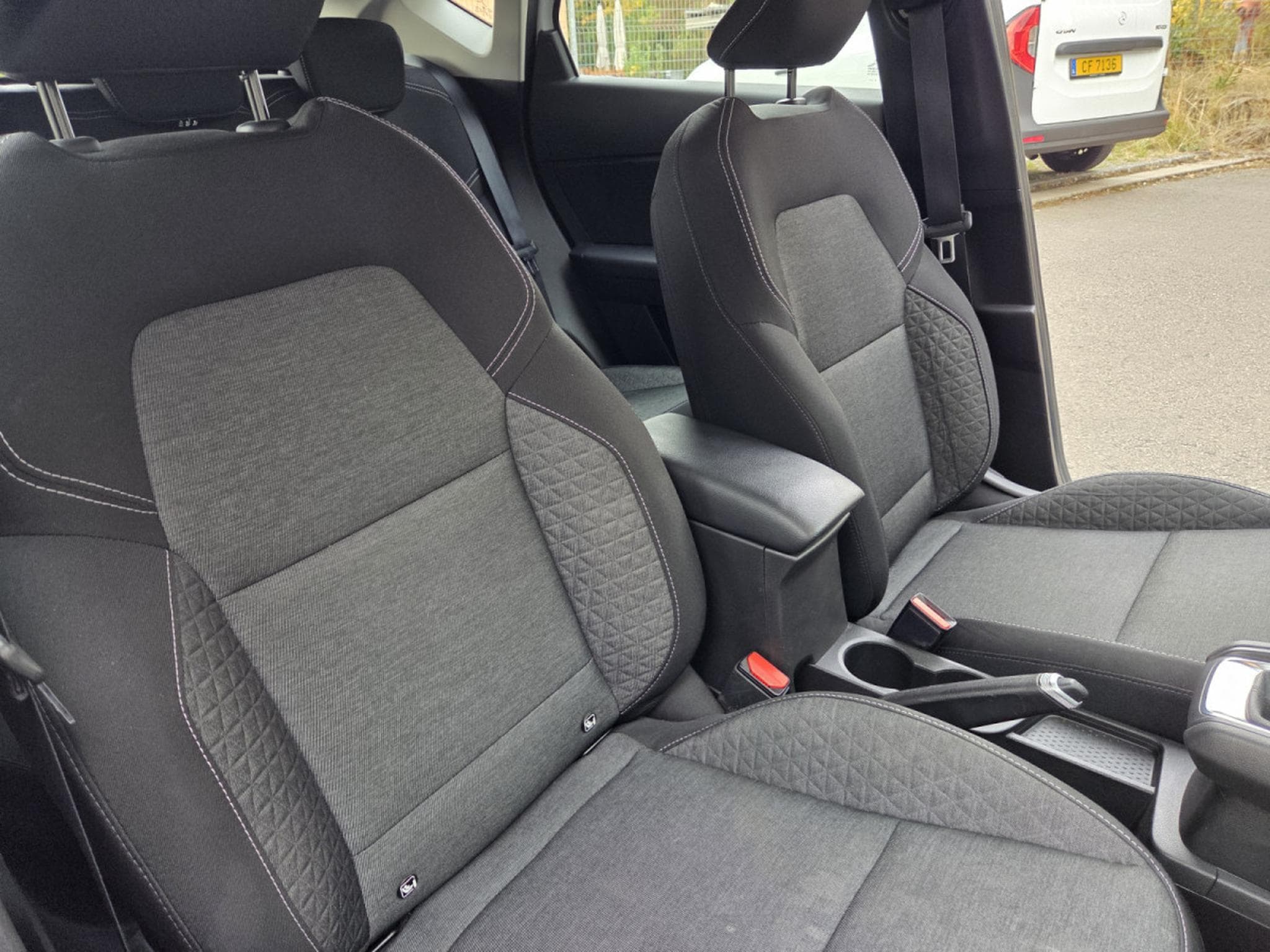 Renault Captur TCE 90 CV Evolution ( Garantie 12 mois) (2023) - Photo 11