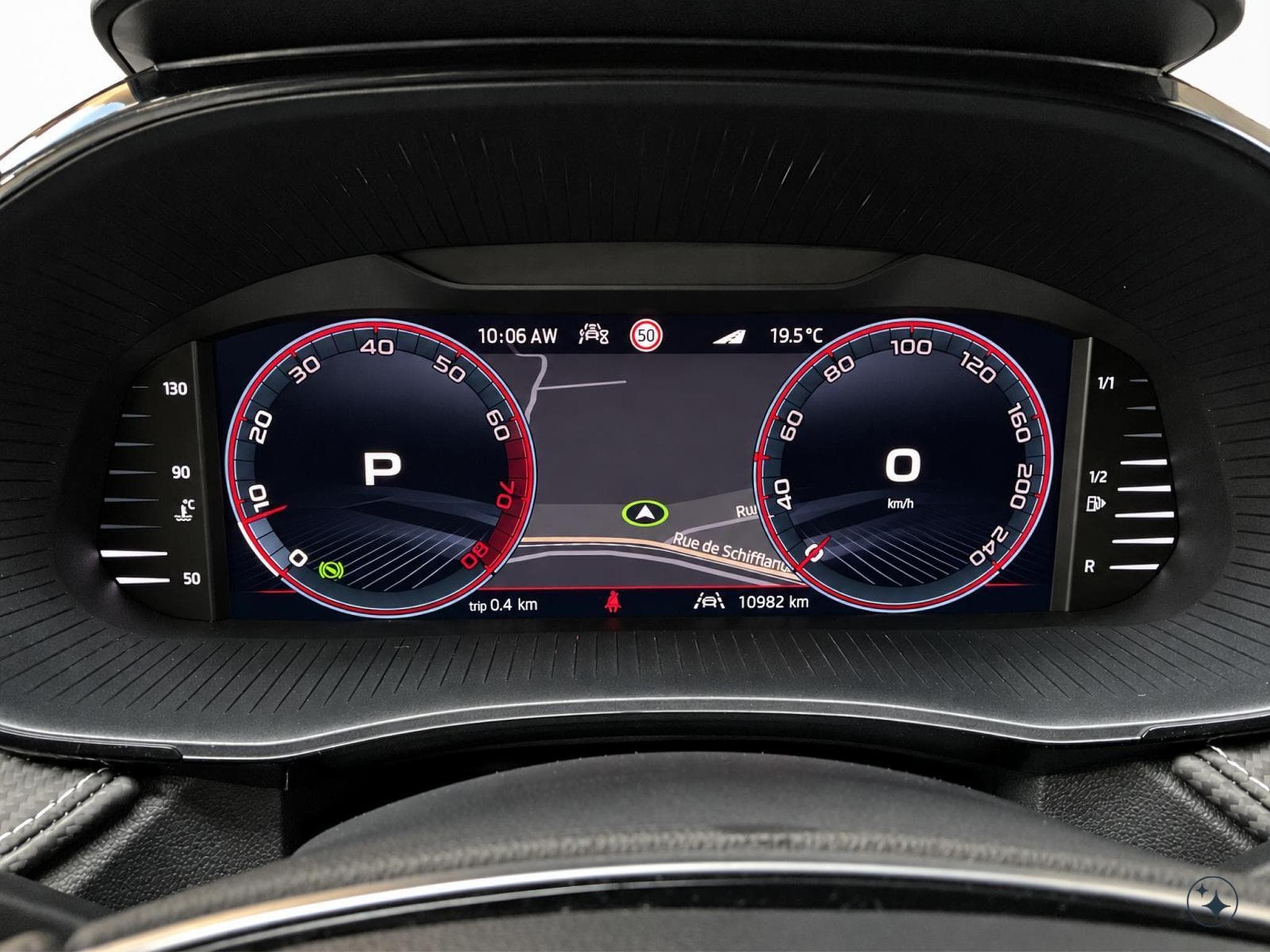 Skoda Fabia Monte-Carlo+DSG+Kessy-Full+LM18+P.Charging+P.Park&go+P.Famil (2025) - Foto 11
