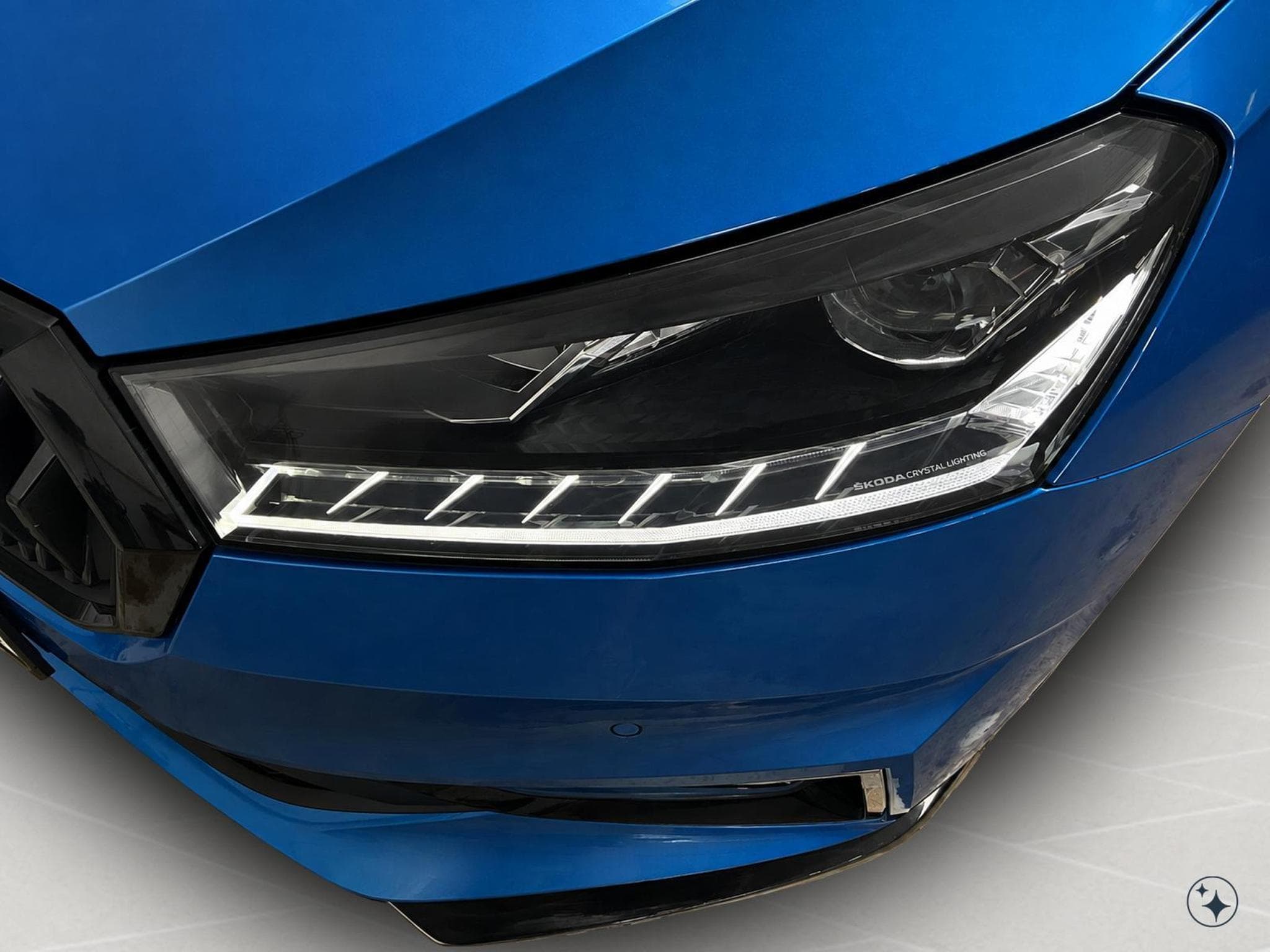 Skoda Fabia Monte-Carlo+DSG+Kessy-Full+LM18+P.Charging+P.Park&go+P.Famil (2025) - Foto 17