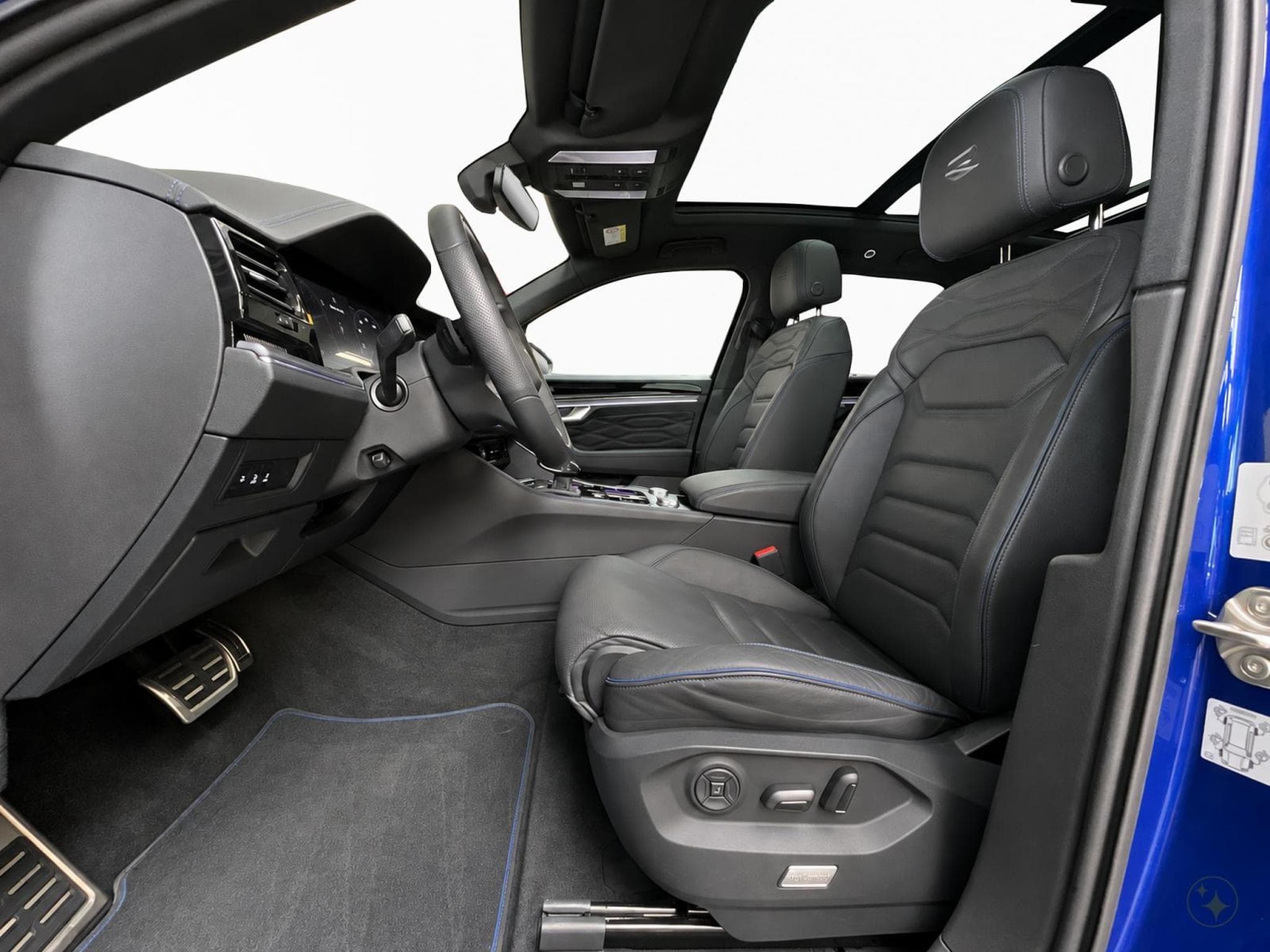 VW Touareg R+4Motion+Aut8+PHEV+P.Ass.+P.Travel+LM22 (2025) - Foto 9