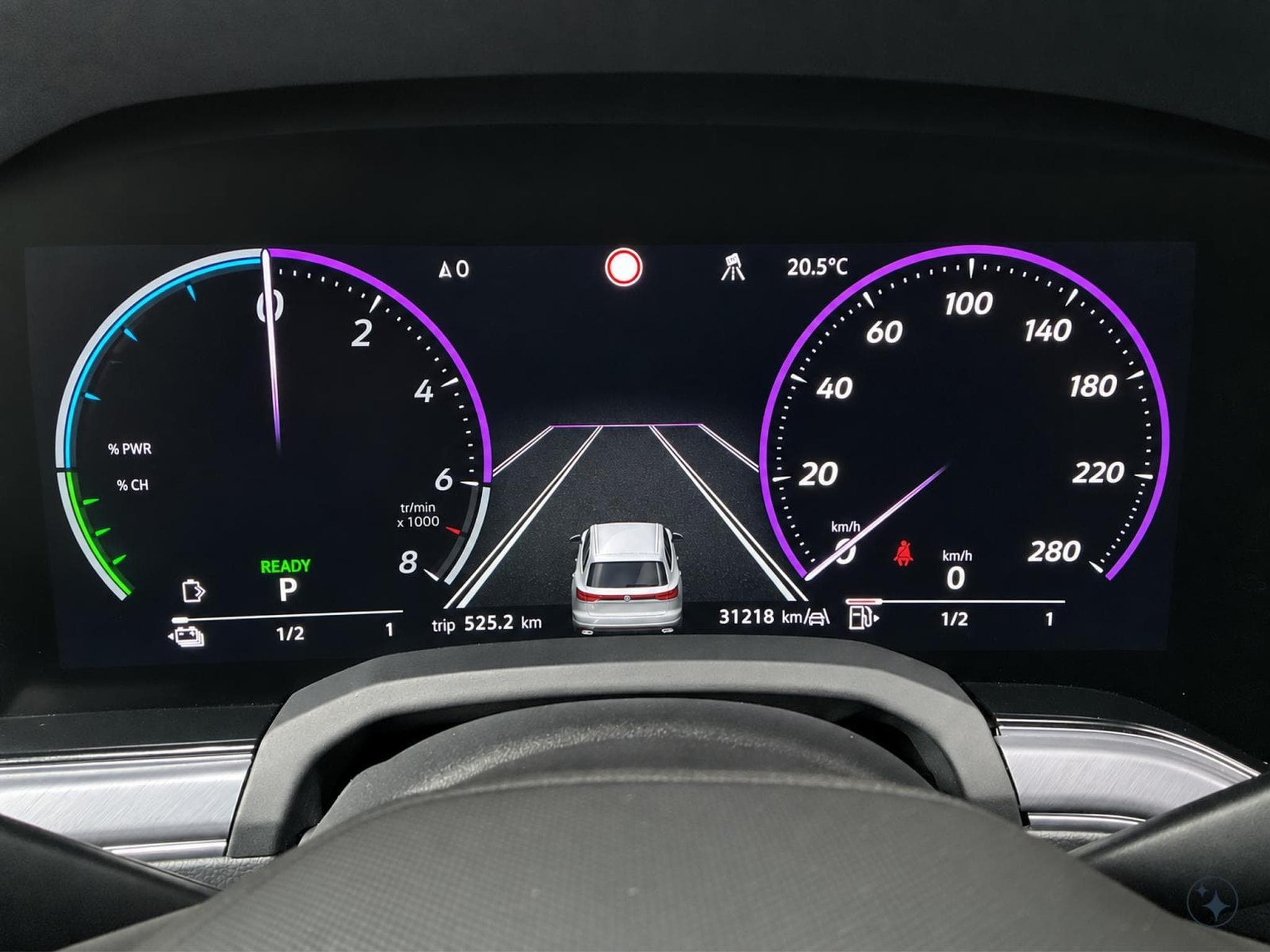 VW Touareg R+4Motion+Aut8+PHEV+P.Ass.+P.Travel+LM22 (2025) - Foto 11