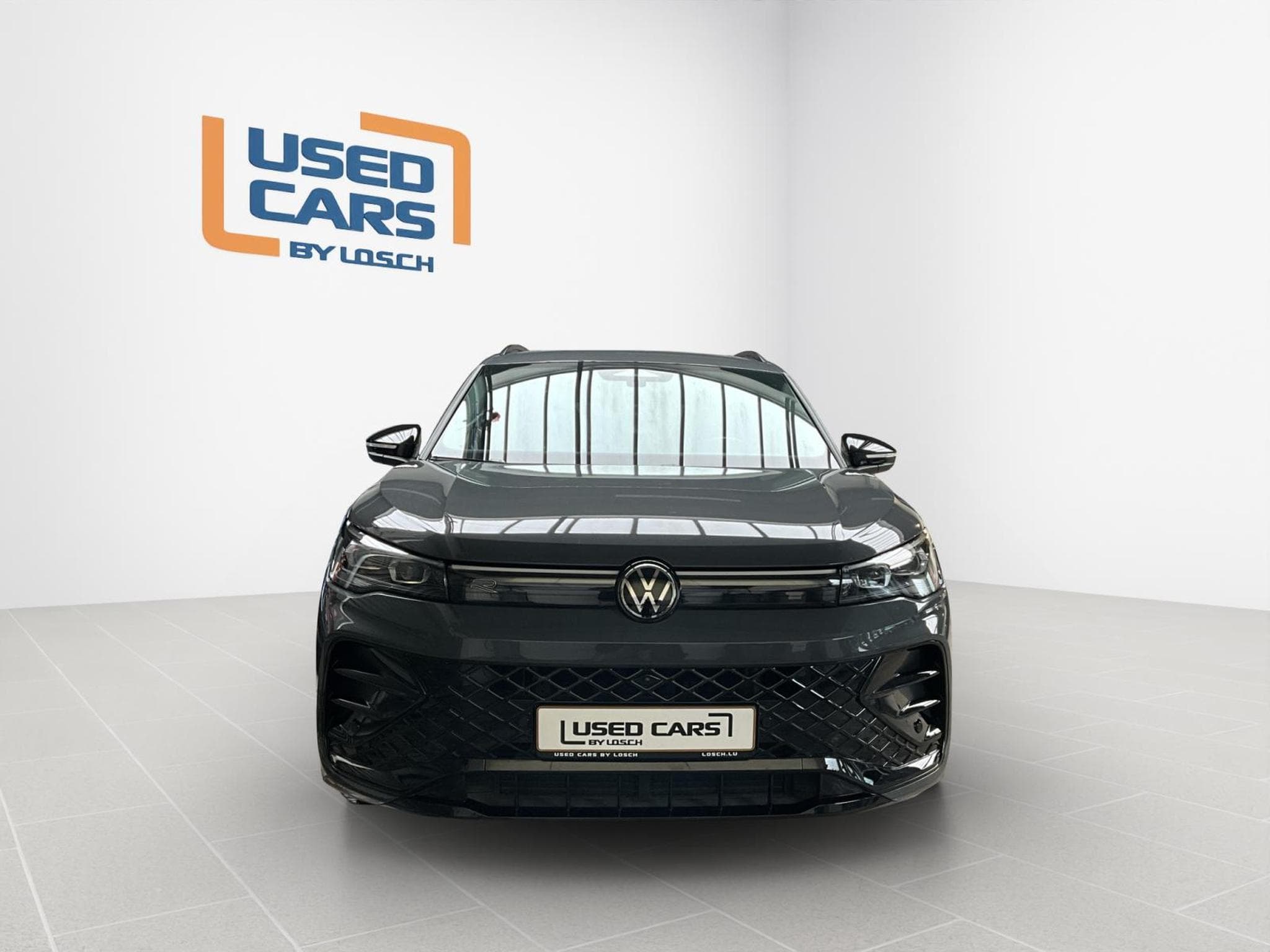 VW Tiguan R-Line+DSG+AHK+P.Confort+LM20+MatrixHD+P.Info.+Black-Style (2025) - Foto 3