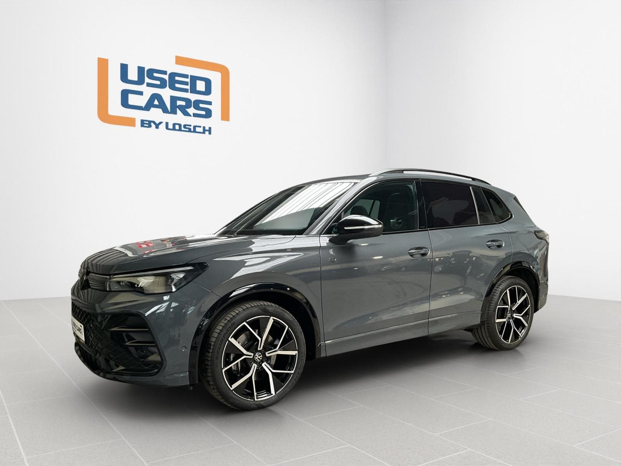 VW Tiguan R-Line+DSG+AHK+P.Confort+LM20+MatrixHD+P.Info.+Black-Style (2025) - Foto 4