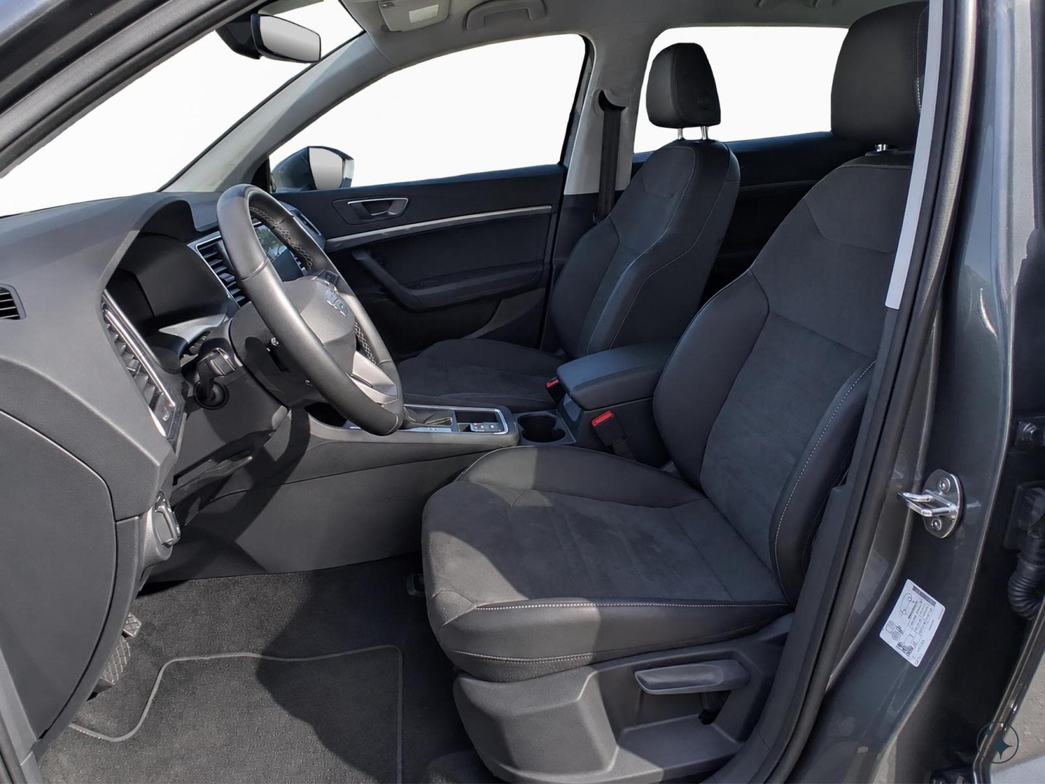 Seat Ateca Style+DSG+P.Dinamica+Park-Assist+P.Vision+Navi (2025) - Foto 9
