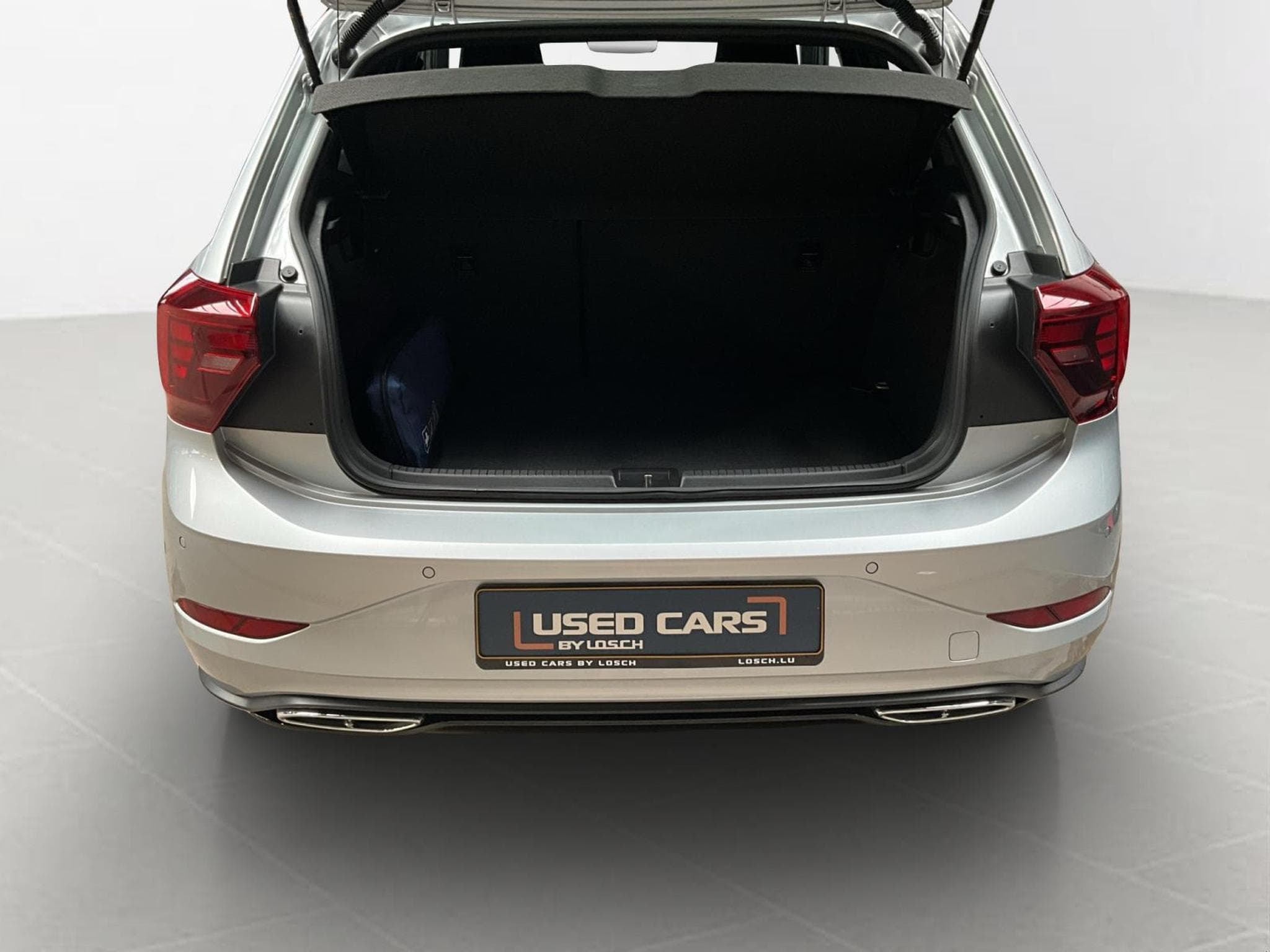 VW Polo R-Line+DSG+P.Assistance+P.Lumiere+DAB+Led (2025) - Foto 16