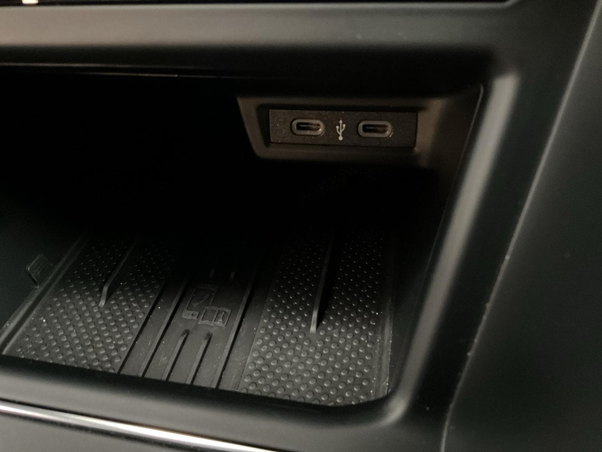 VW Polo R-Line+DSG+P.Assistance+P.Lumiere+DAB+Led (2025) - Foto 19