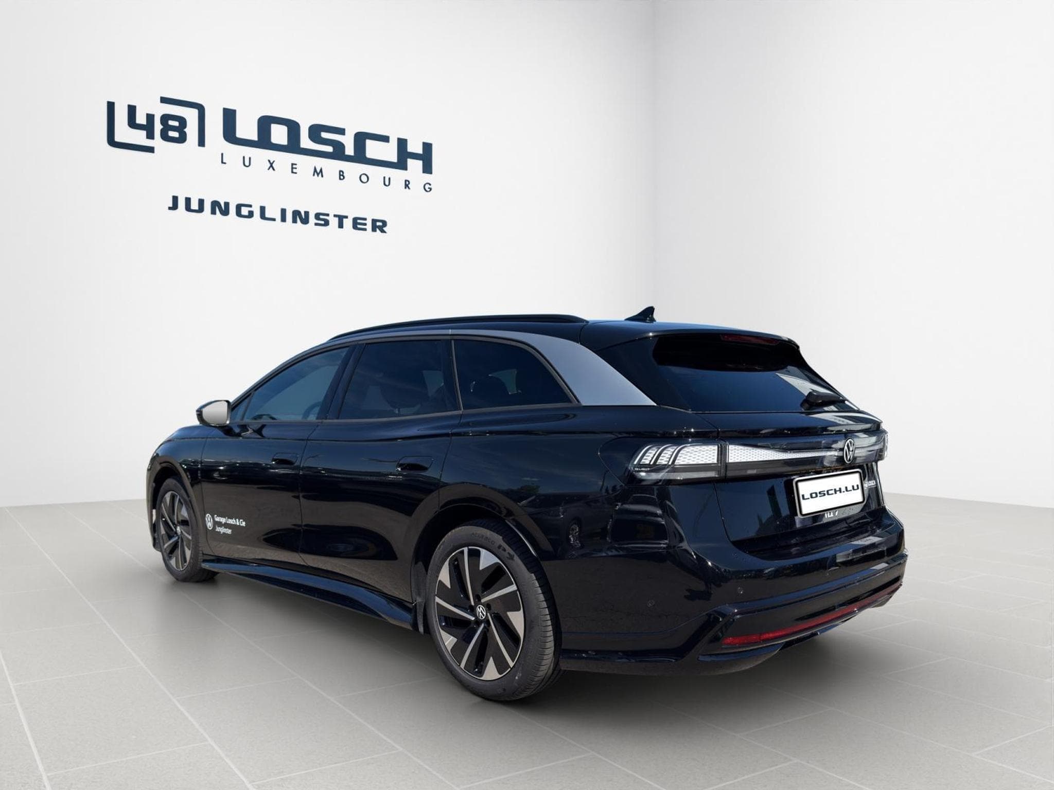 VW ID.7 Tourer Pro 210 kW / 77 kWh (2026) - Photo 6