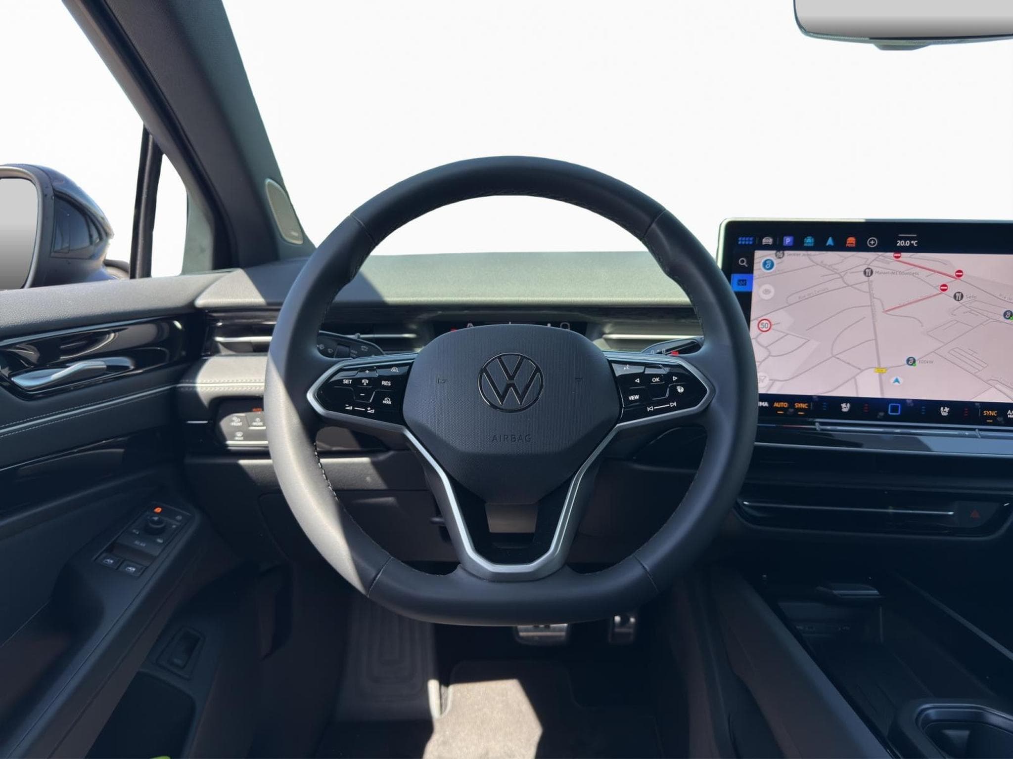 VW ID.7 Tourer Pro 210 kW / 77 kWh (2026) - Photo 10