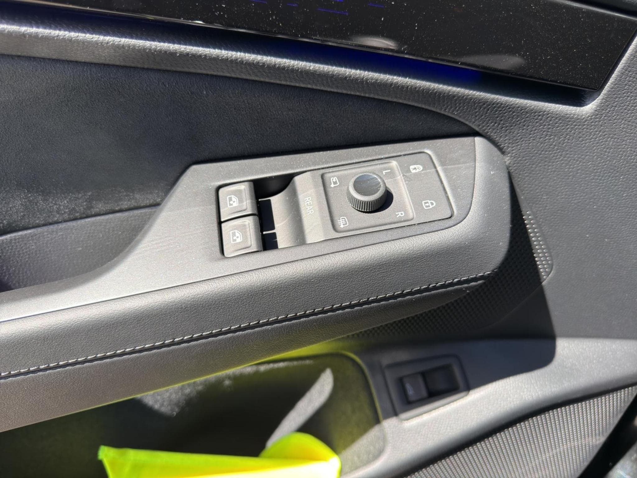 VW ID.7 Tourer Pro 210 kW / 77 kWh (2026) - Photo 14