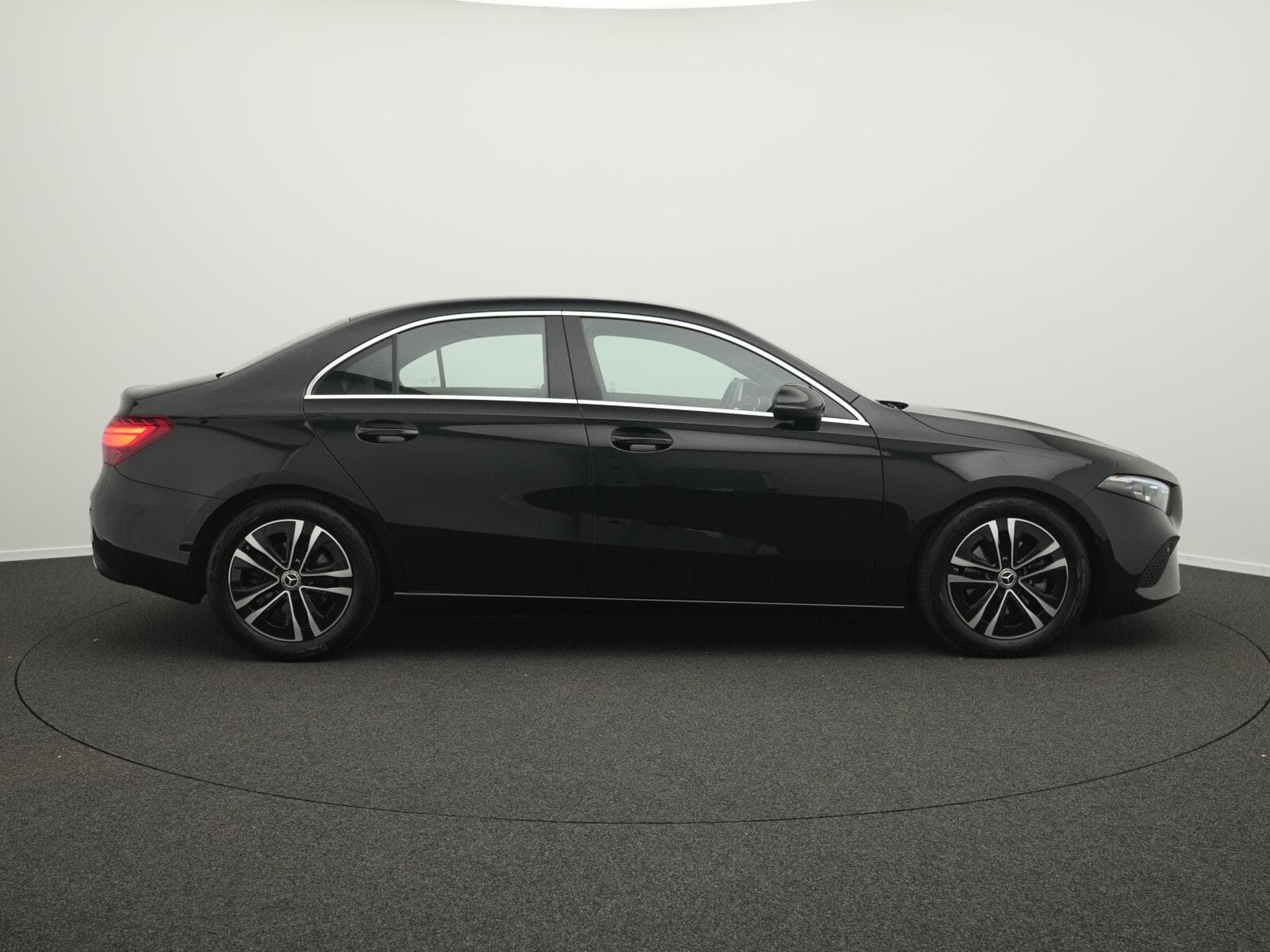 Mercedes A 200 Progressive-Line Limousine (2024) - Foto 5