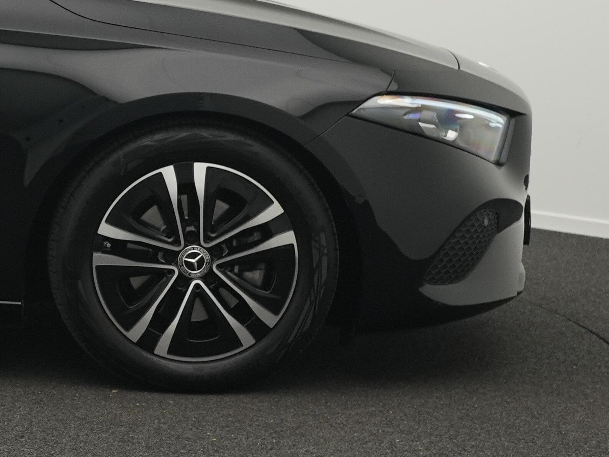 Mercedes A 200 Progressive-Line Limousine (2024) - Foto 8