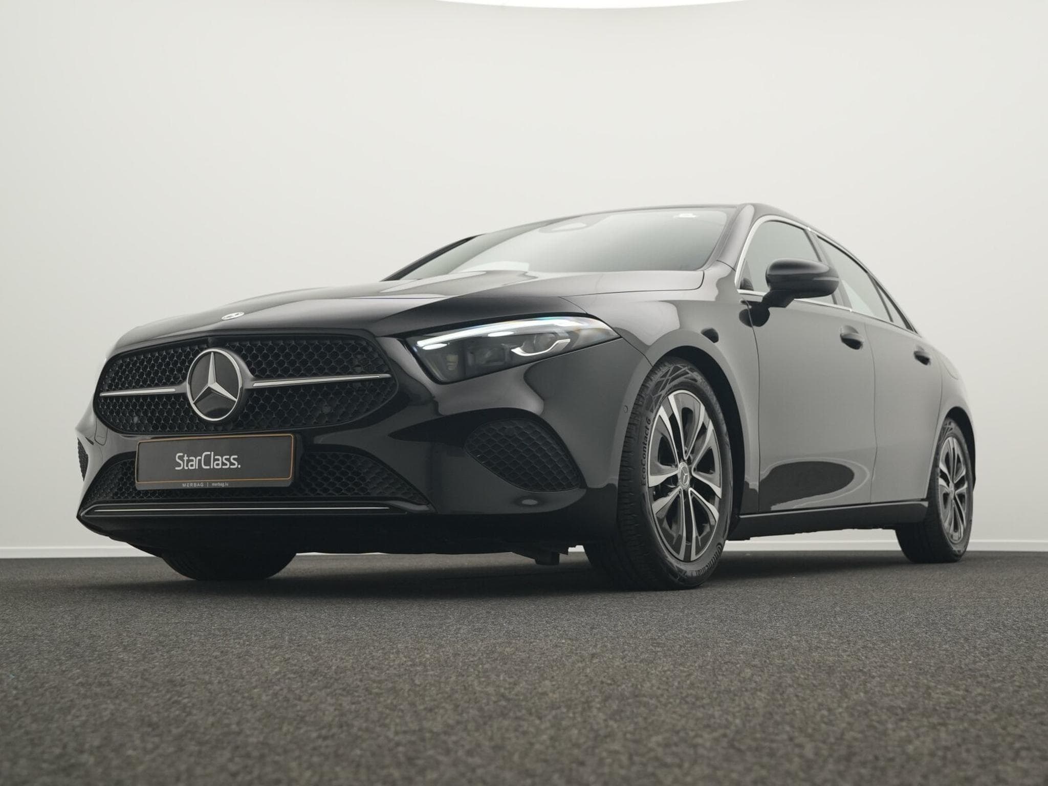 Mercedes A 200 Progressive-Line Limousine (2024) - Foto 10