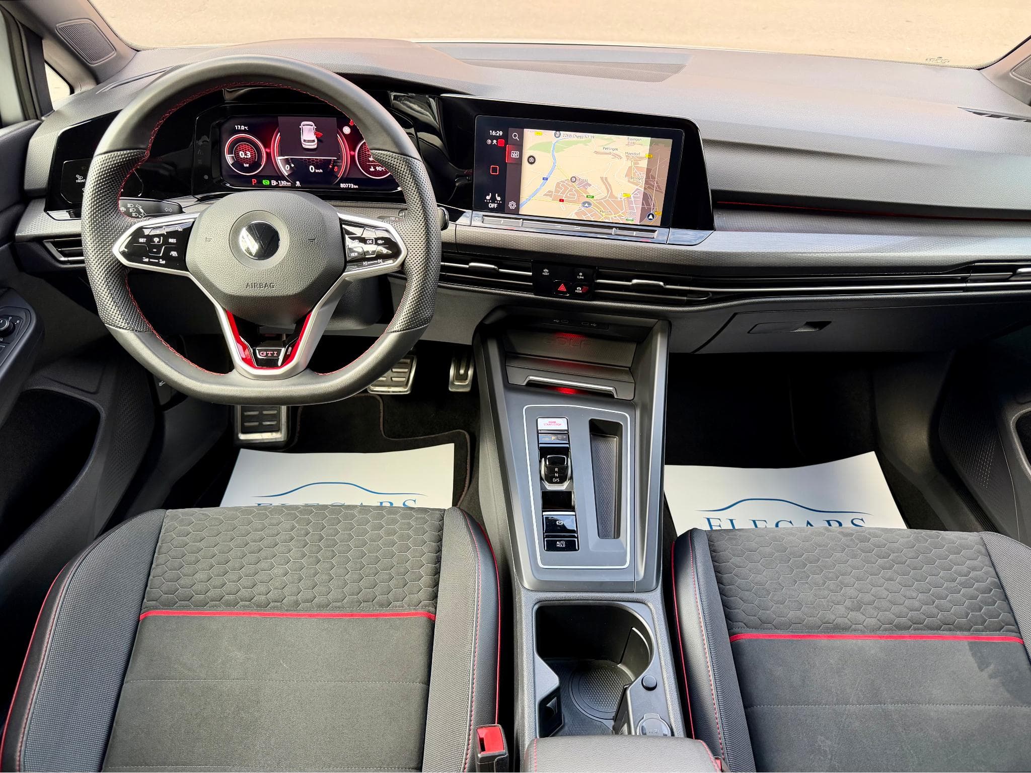VW Golf VIII 2.0 TSI 300 DSG GTI Clubsport Matrix/Cam/Keyless (2022) - Photo 8