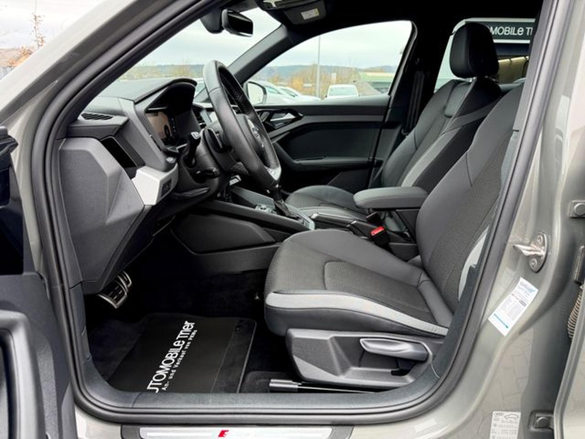 Audi A1 A1 Sportback 40 TFSI S line Sport Plus Paket (2019) - Foto 9