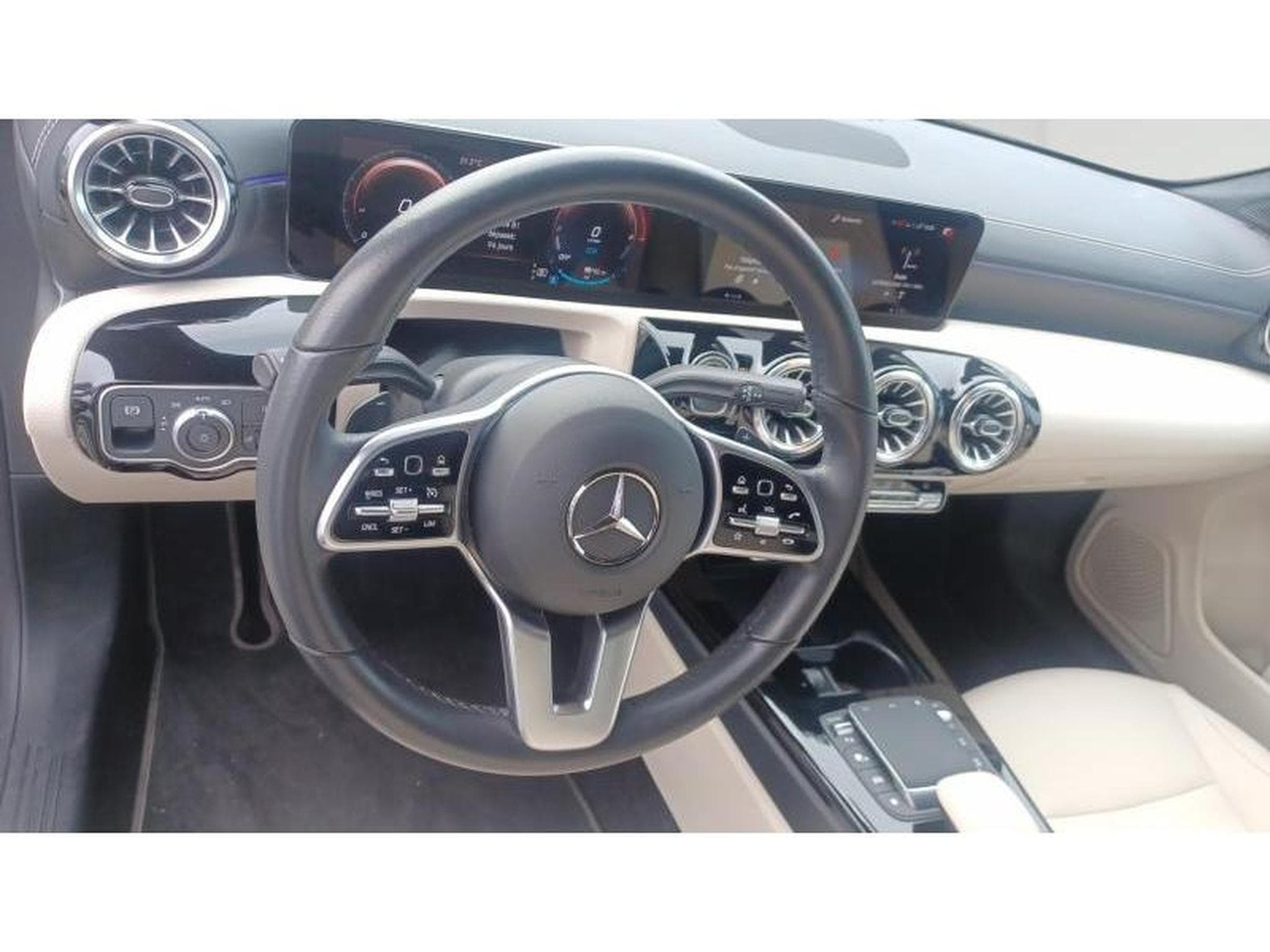 Mercedes CLA 250 CLA e (2022) - Photo 12
