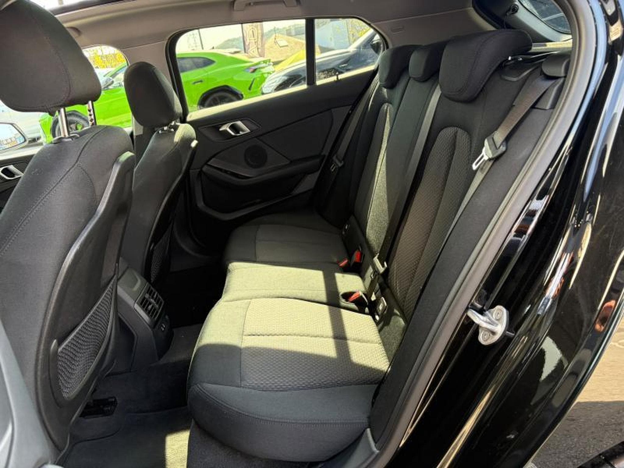 BMW 116 i 1.5 109ch/Toit Ouvrant/Sièges chauffants (2023) - Photo 10