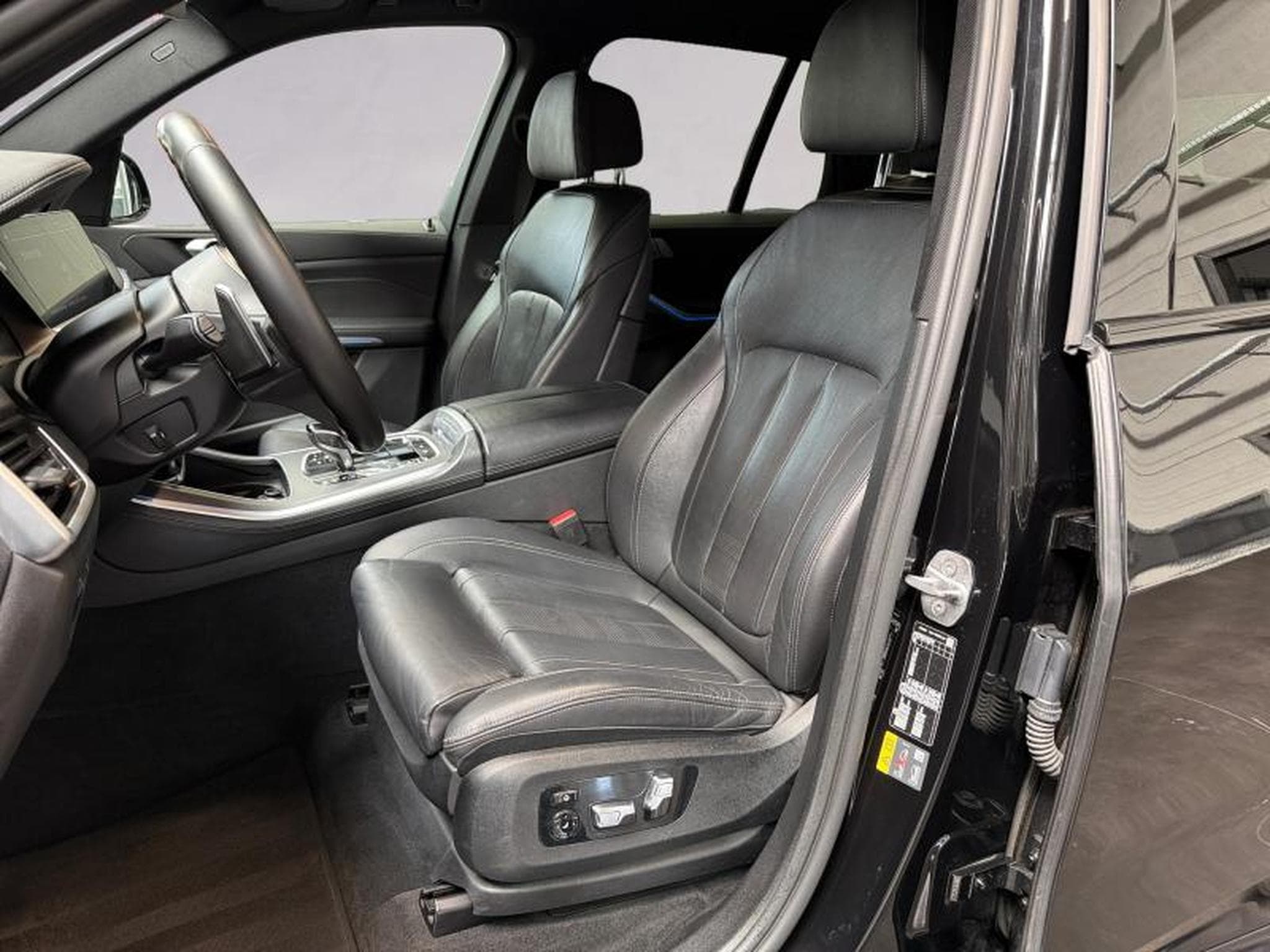 BMW X5 X5 xDrive45E iPerformance Kit M Sport (2022) - Photo 7