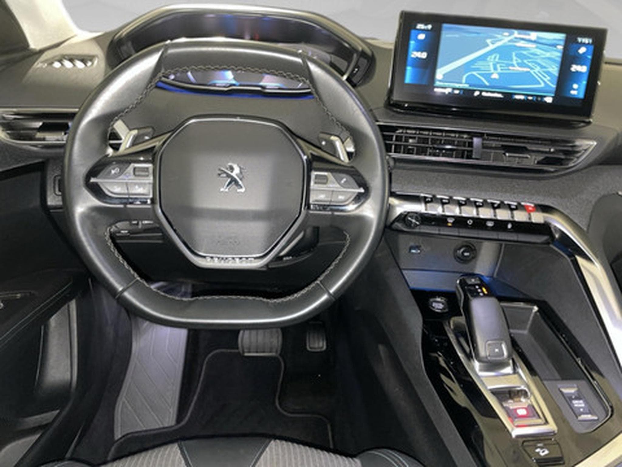 Peugeot 3008 1.2 PureTech 96kW S&S Auto Allure Pack (2022) - Photo 6