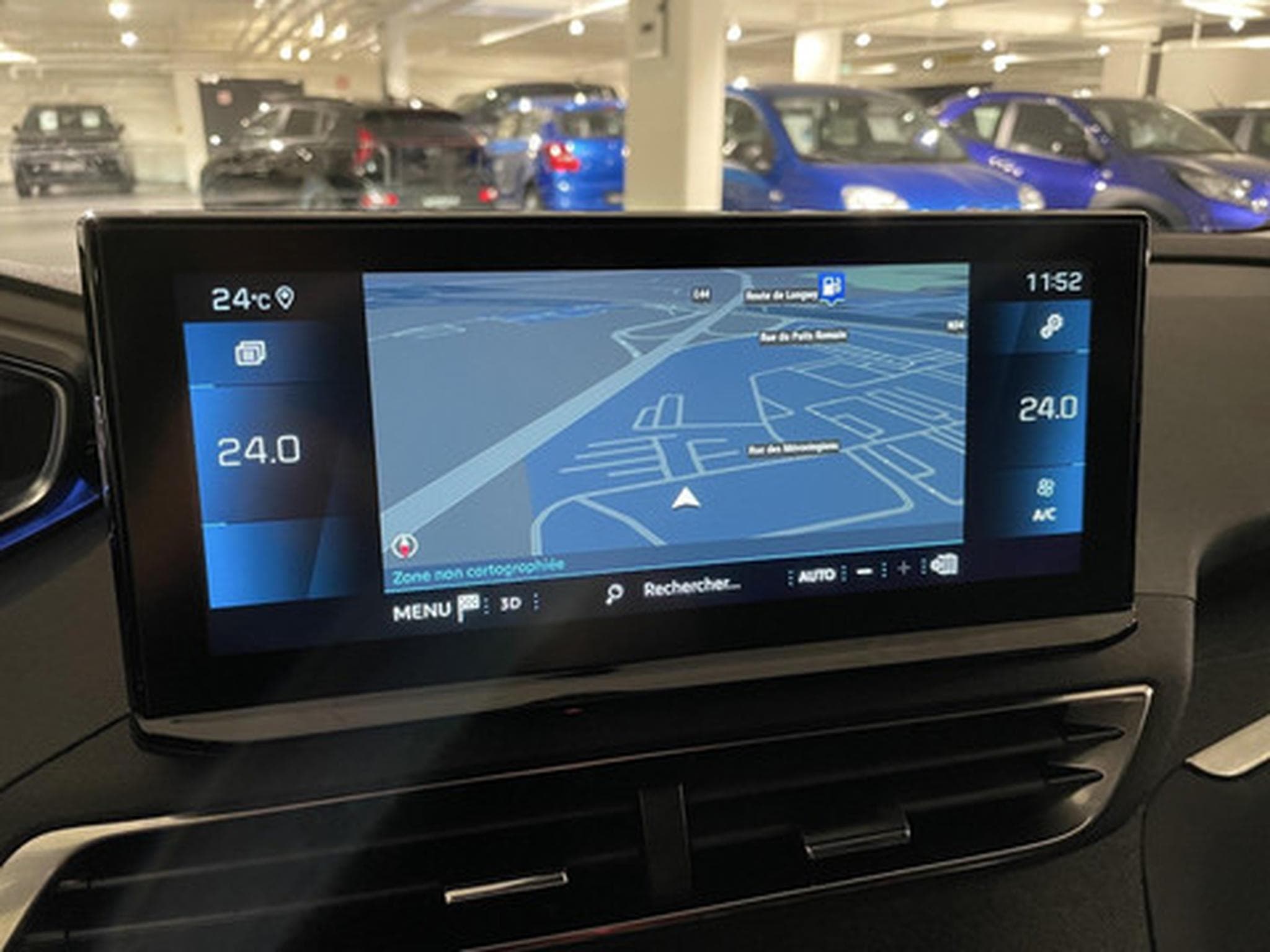 Peugeot 3008 1.2 PureTech 96kW S&S Auto Allure Pack (2022) - Photo 3