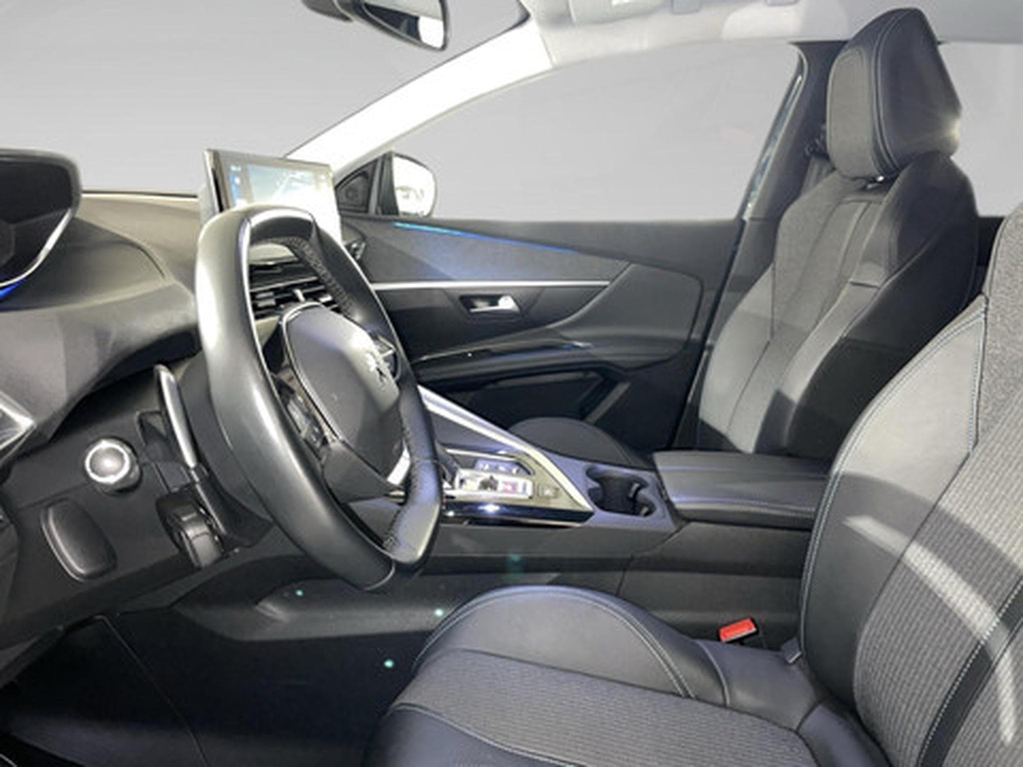 Peugeot 3008 1.2 PureTech 96kW S&S Auto Allure Pack (2022) - Photo 4