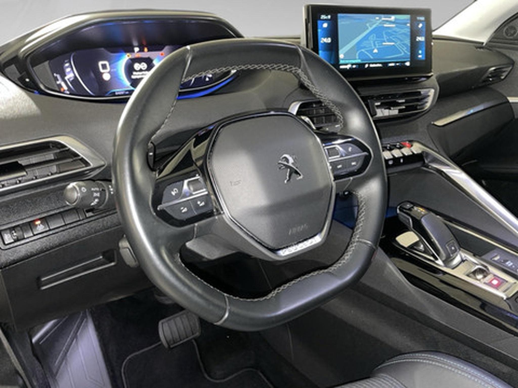 Peugeot 3008 1.2 PureTech 96kW S&S Auto Allure Pack (2022) - Photo 8