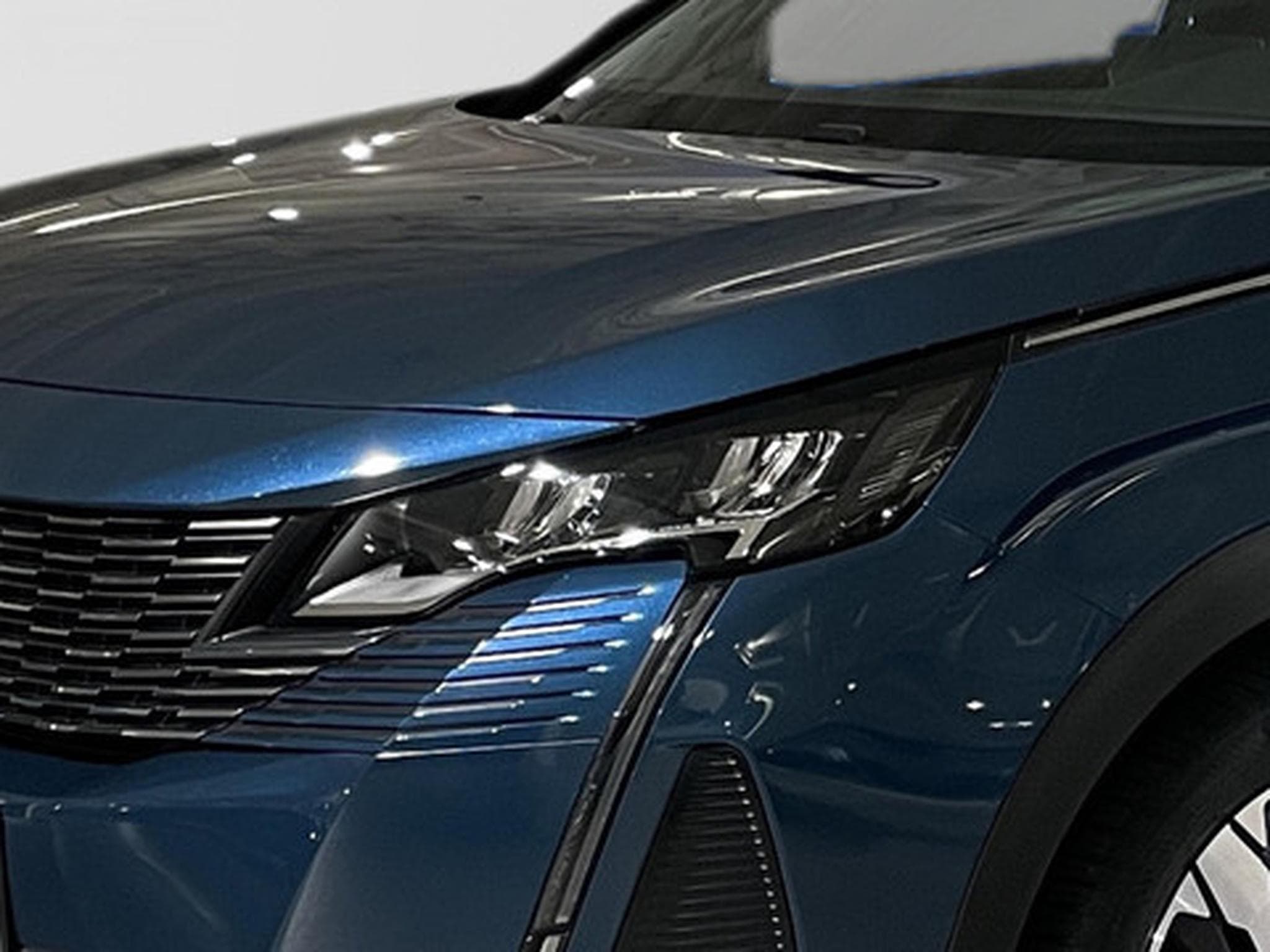 Peugeot 3008 1.2 PureTech 96kW S&S Auto Allure Pack (2022) - Photo 21