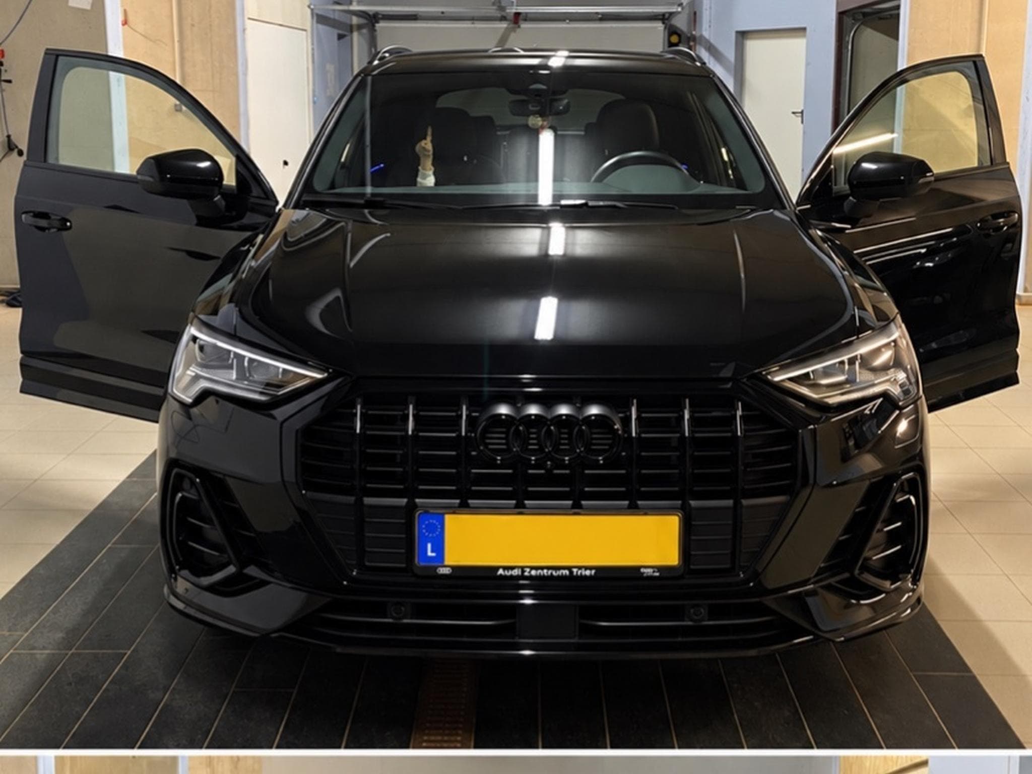 Audi Q3 TFSI e S tronic (2021) - Photo 1